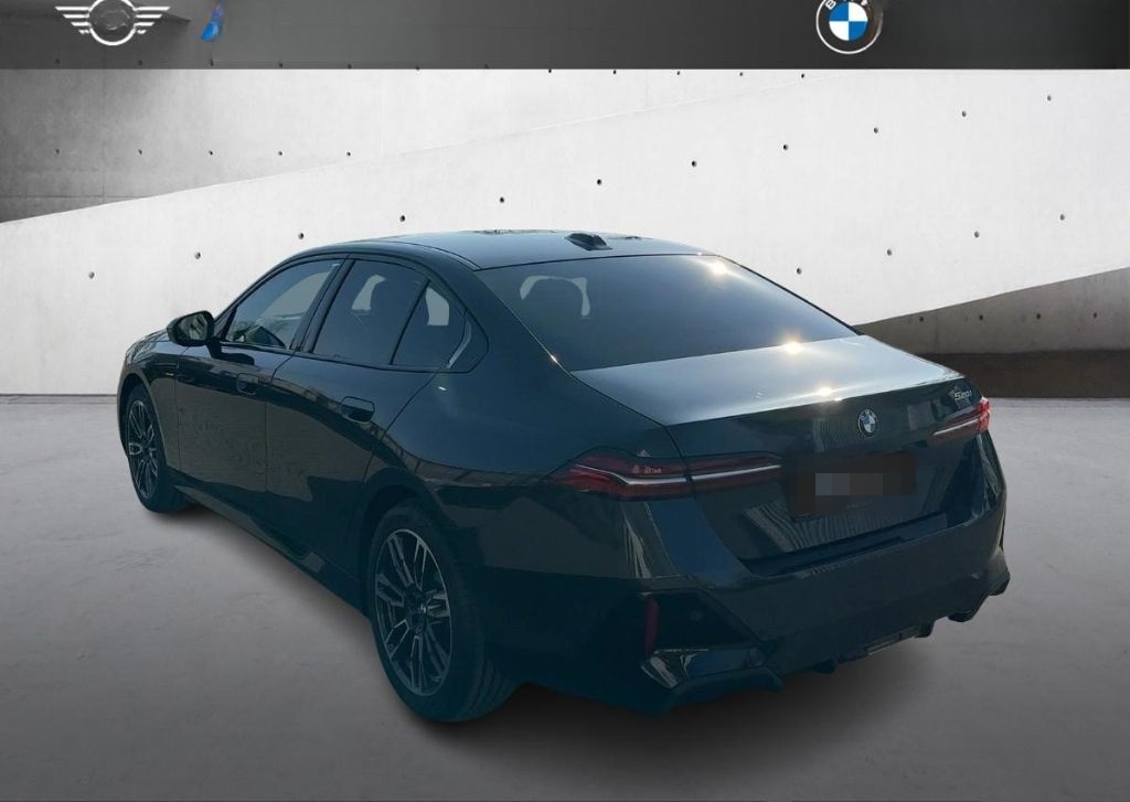 BMW 520 i Limousine M Sport HUD Park-Assist HiFi-H&K foto 3