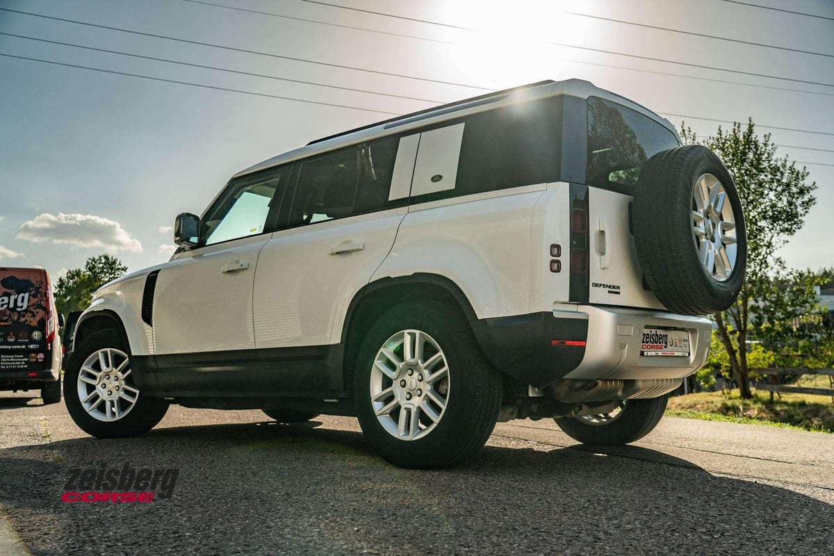Land Rover Defender 110 D240 AWD S Black Pack/Winter Pack/O foto 13