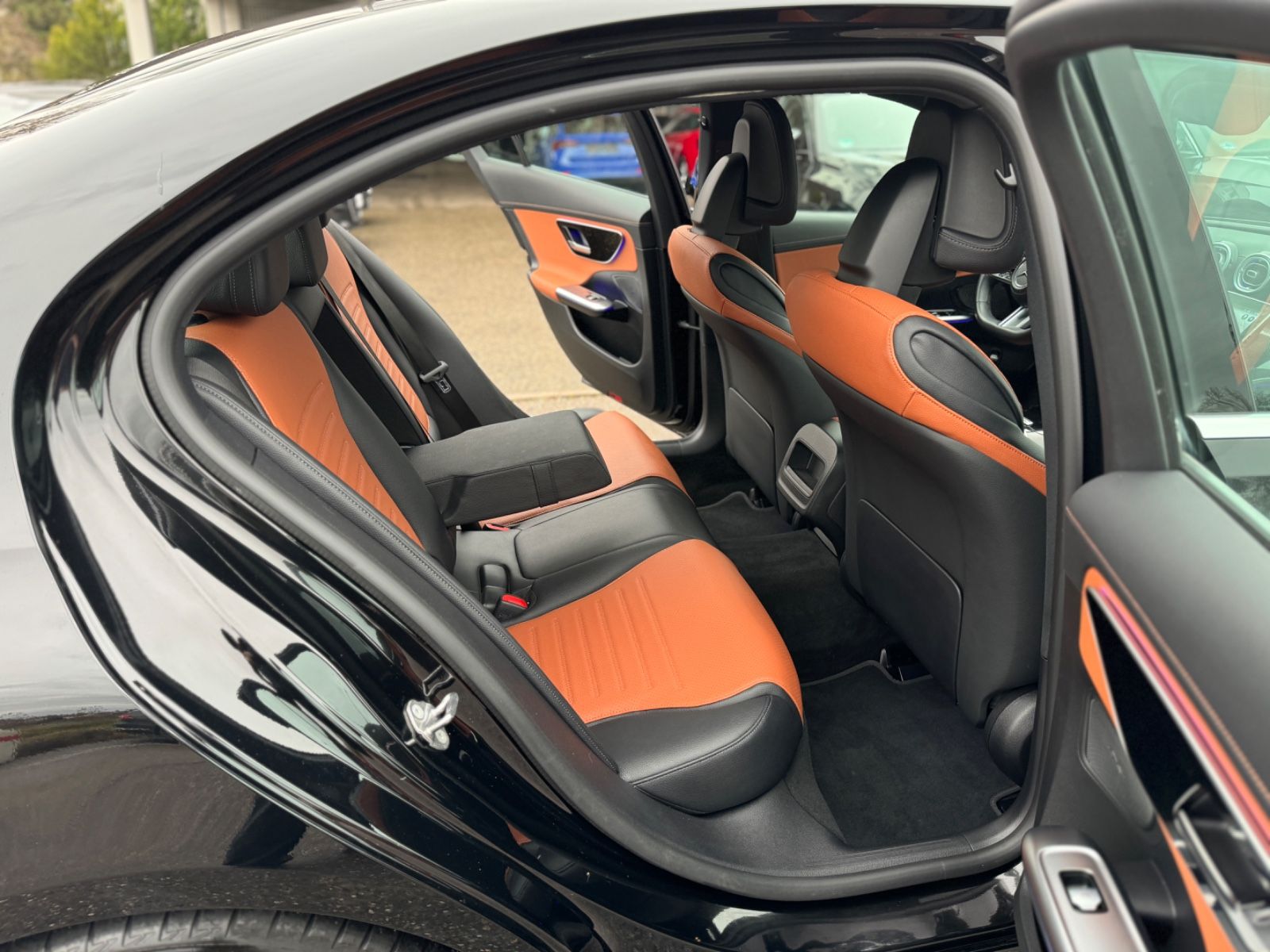 Mercedes-Benz C 200 d Lim. AMG-Line Navi LED Kamera Leder 1.H foto 14