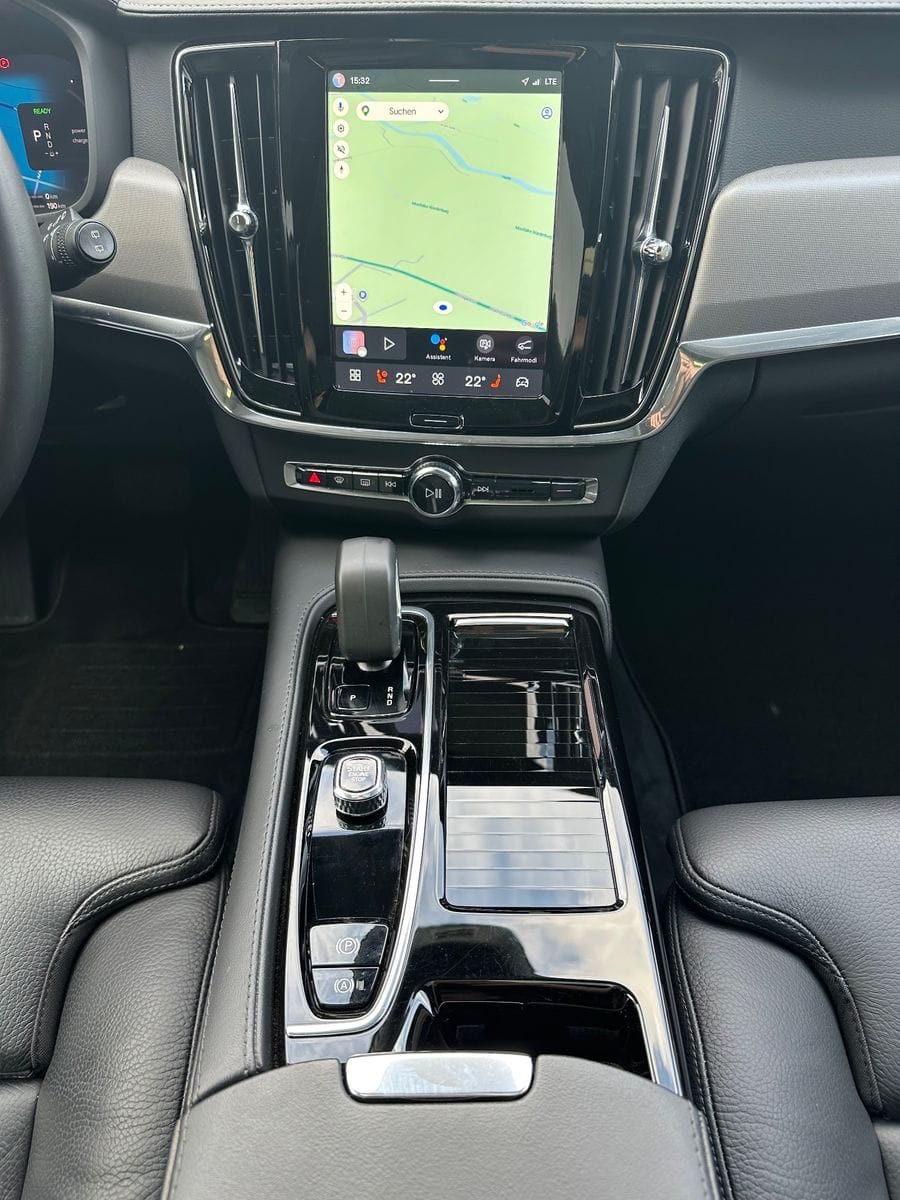Volvo V90 T6 Recharge AWD Plus Bright NAV+LED+PANO+AHK foto 17