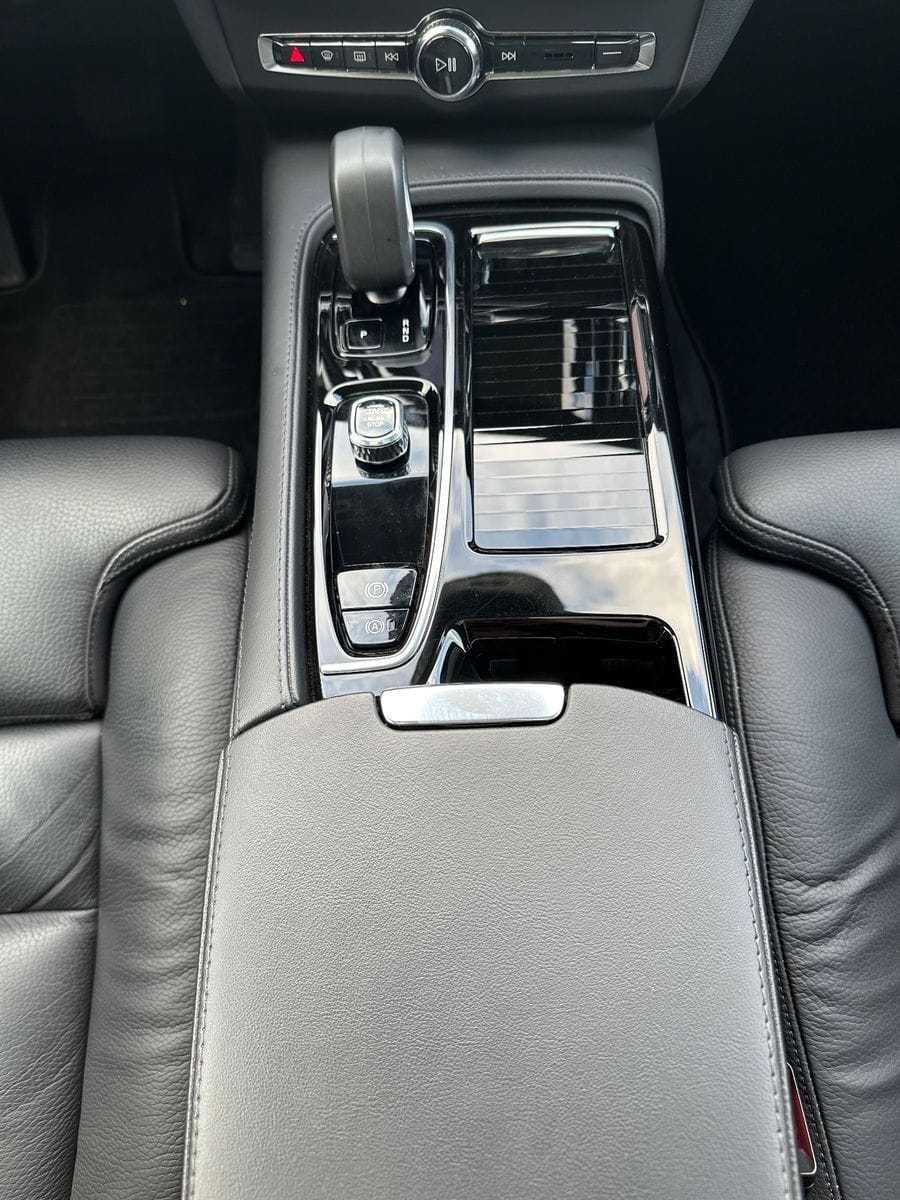 Volvo V90 T6 Recharge AWD Plus Bright NAV+LED+PANO+AHK foto 18