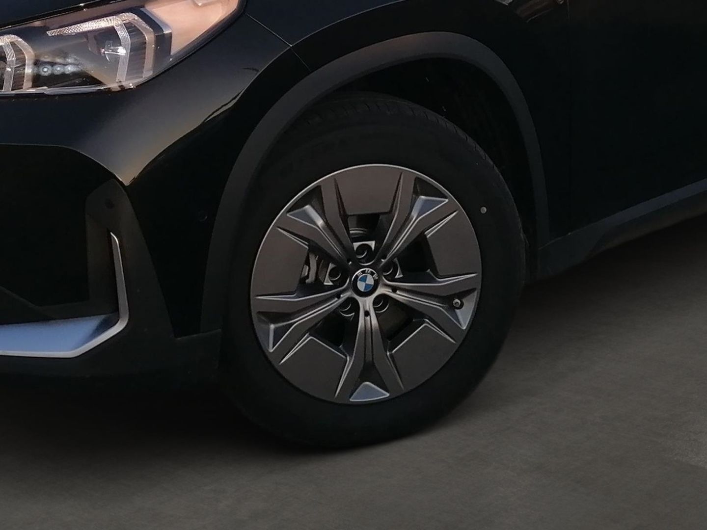 BMW iX1 eDrive20 AZV HUD Adapt.LED Massage PA+ DA+ foto 6