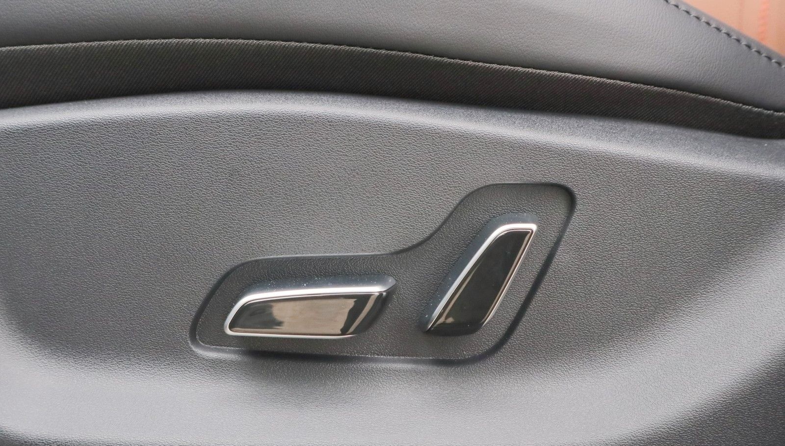 BYD SEAL U DM-i Design *Bestellfahrzeug* foto 14