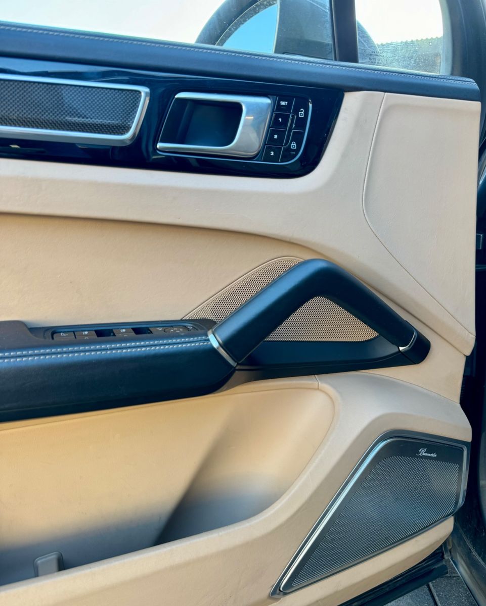 Porsche Cayenne E-Hyb*Burmester*Pano*PDLS+*Chrono*VOLL foto 19