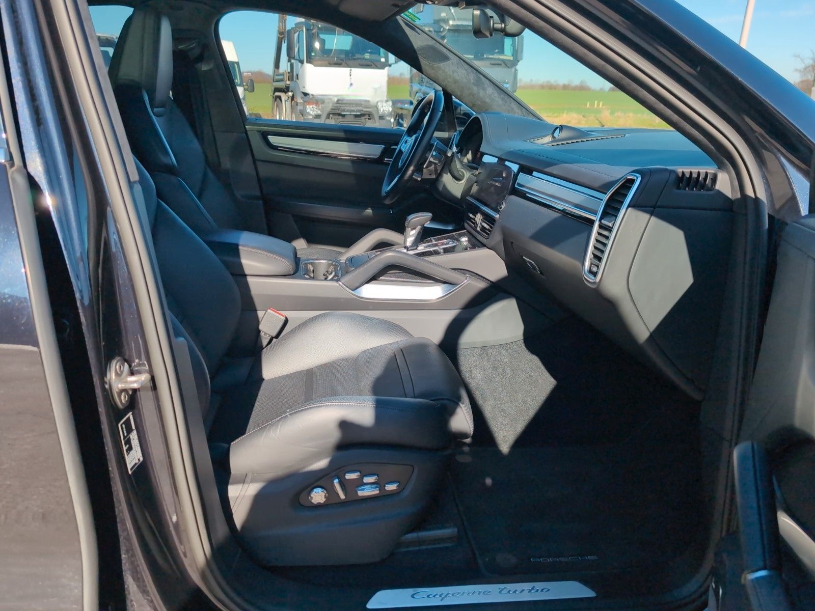 Porsche Turbo Cou/LenkungHA/Sportausp/Burmester/Approved foto 13