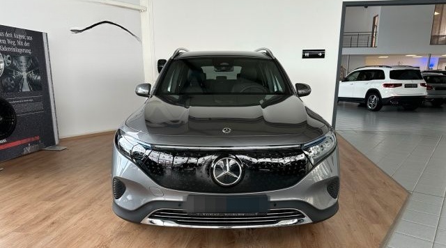 Mercedes-Benz EQB 350 4M Progressive DISTRONIC+AHK+HANDS-FREE foto 4