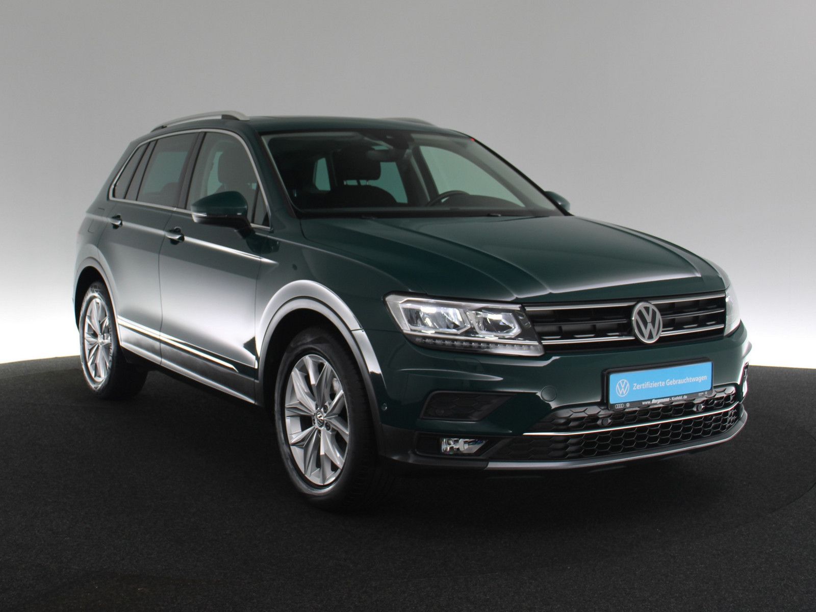 Volkswagen Tiguan 1.5 TSI Highline PANO LED AID ACC NAVI foto 3