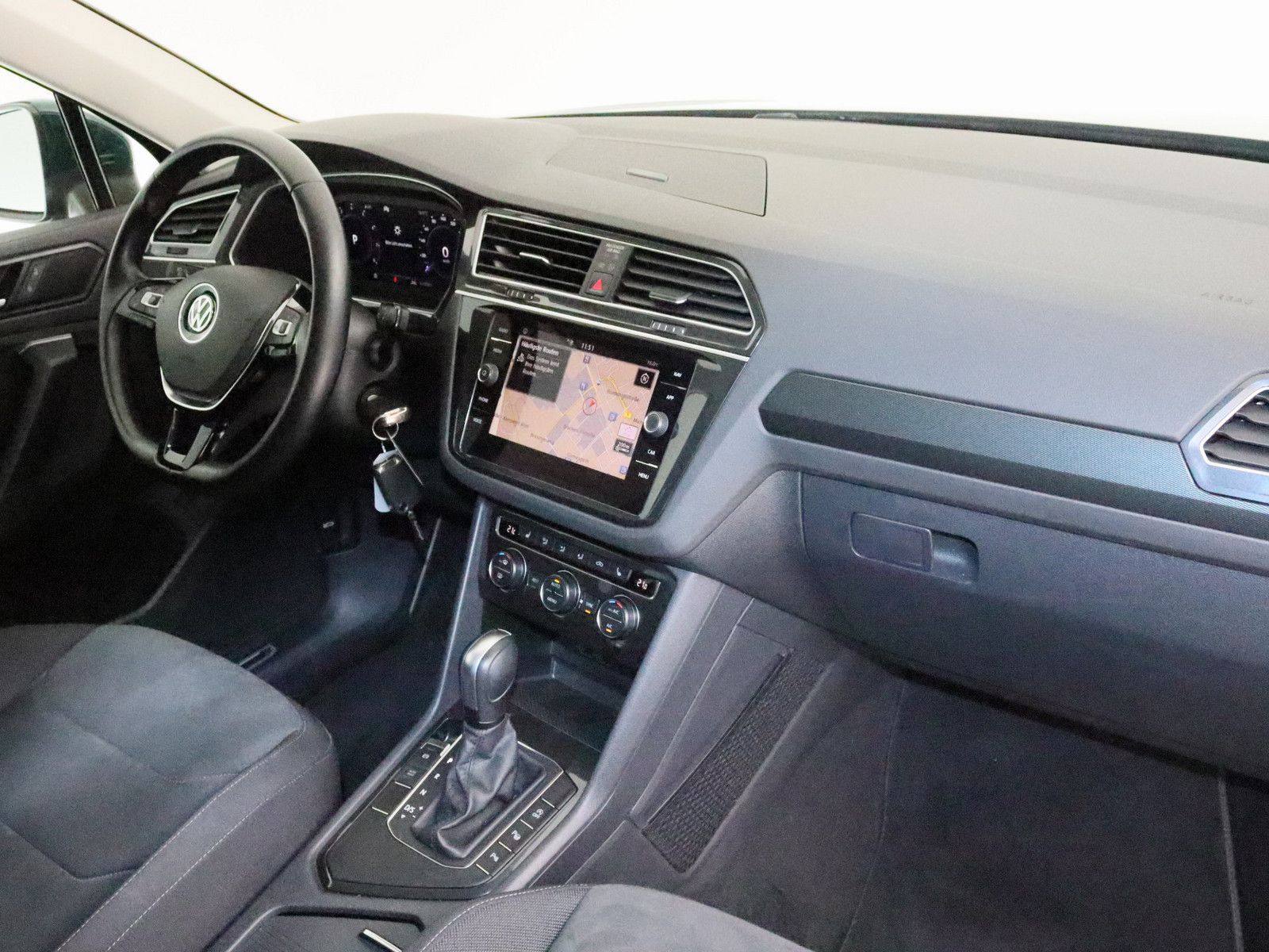 Volkswagen Tiguan 1.5 TSI Highline PANO LED AID ACC NAVI foto 9