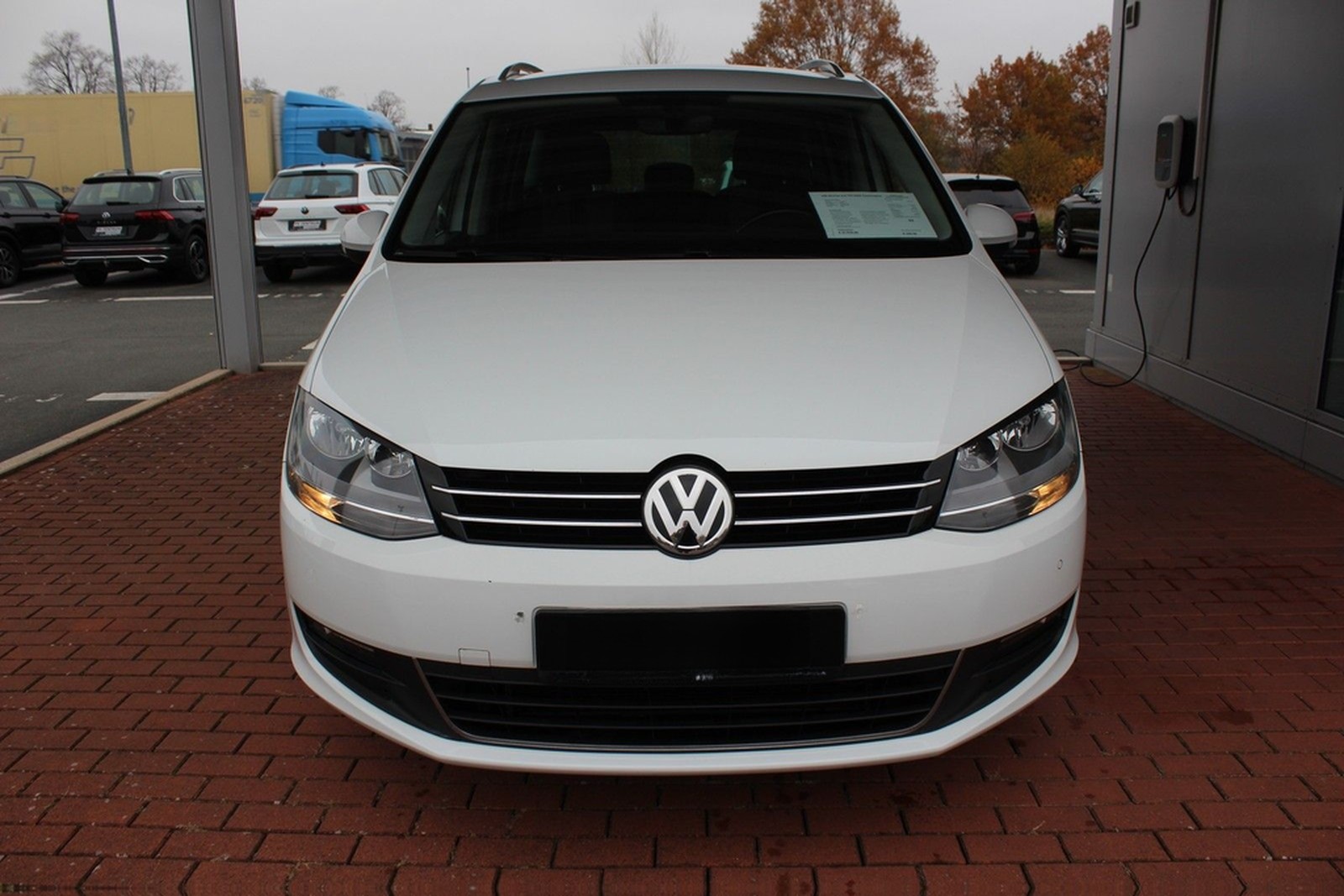 Volkswagen Sharan 2.0 TDI DSG Comfortline  AHK Navi PDC LM  foto 10