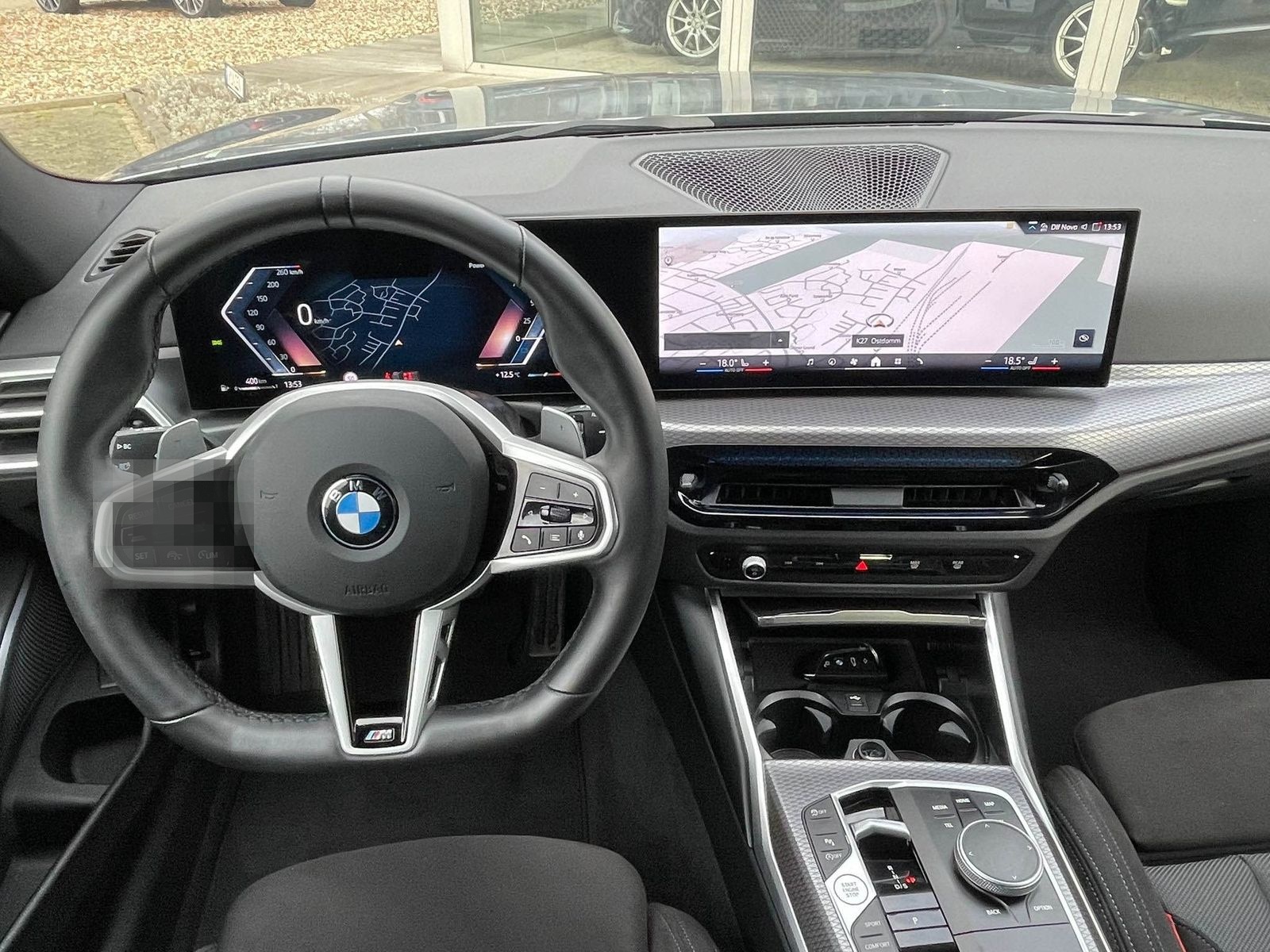 BMW 330i xDrive M-Sport Aut. AHK Navi Live Alcantara foto 12