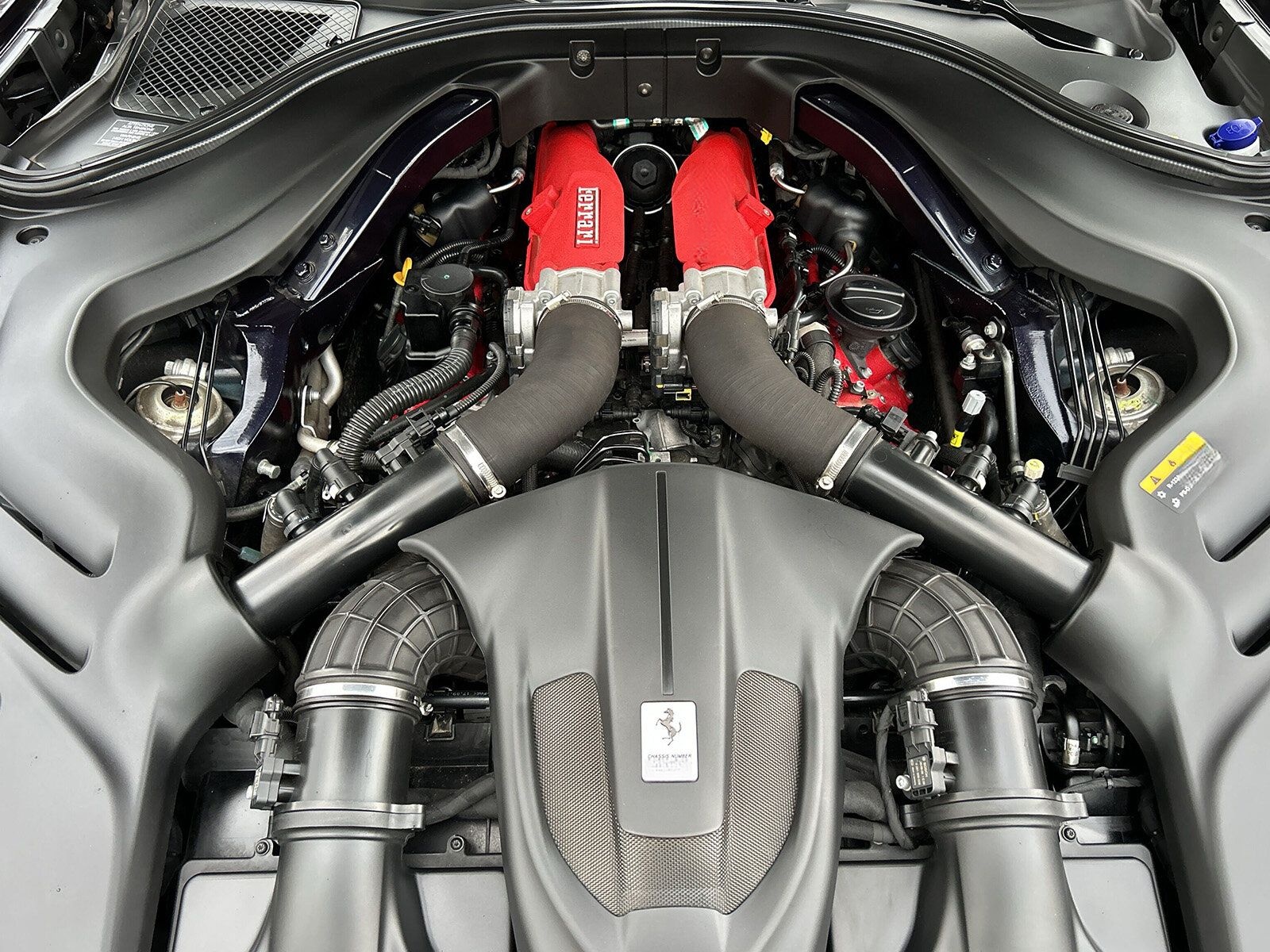 Ferrari Roma*Carbon*DisplayPassenger*Magneride*MatrixLED foto 10
