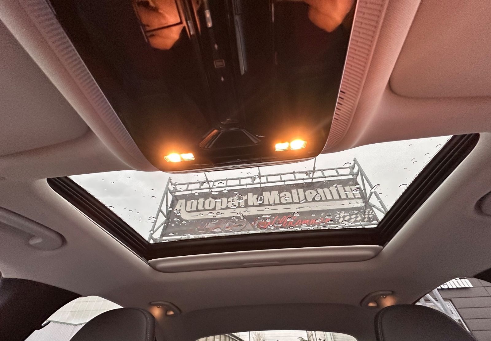 Mercedes-Benz C 300e Limousine Avantgarde*LED*NAVI*DISTRONIC*K foto 8