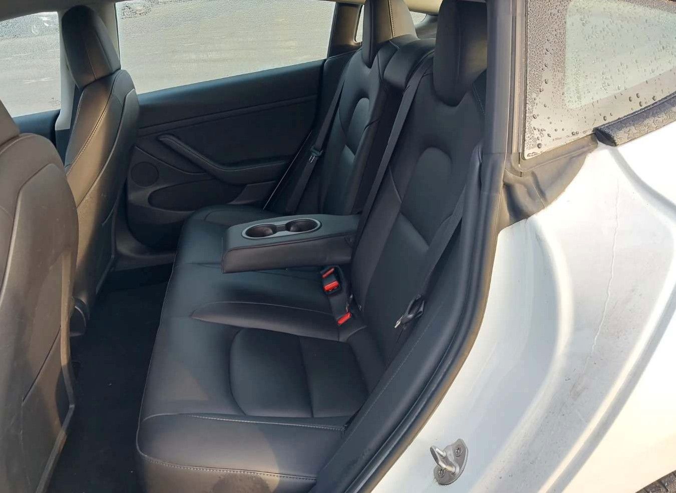 Tesla Model 3 Long Range Dual AWD 19* Pano LED foto 9