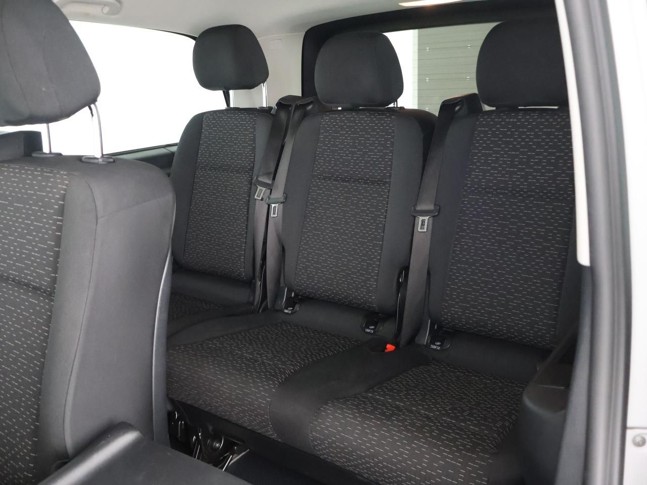 Mercedes-Benz Vito 116 CDI Lang Tourer AUT 9-Sitzer Kamera LED foto 18