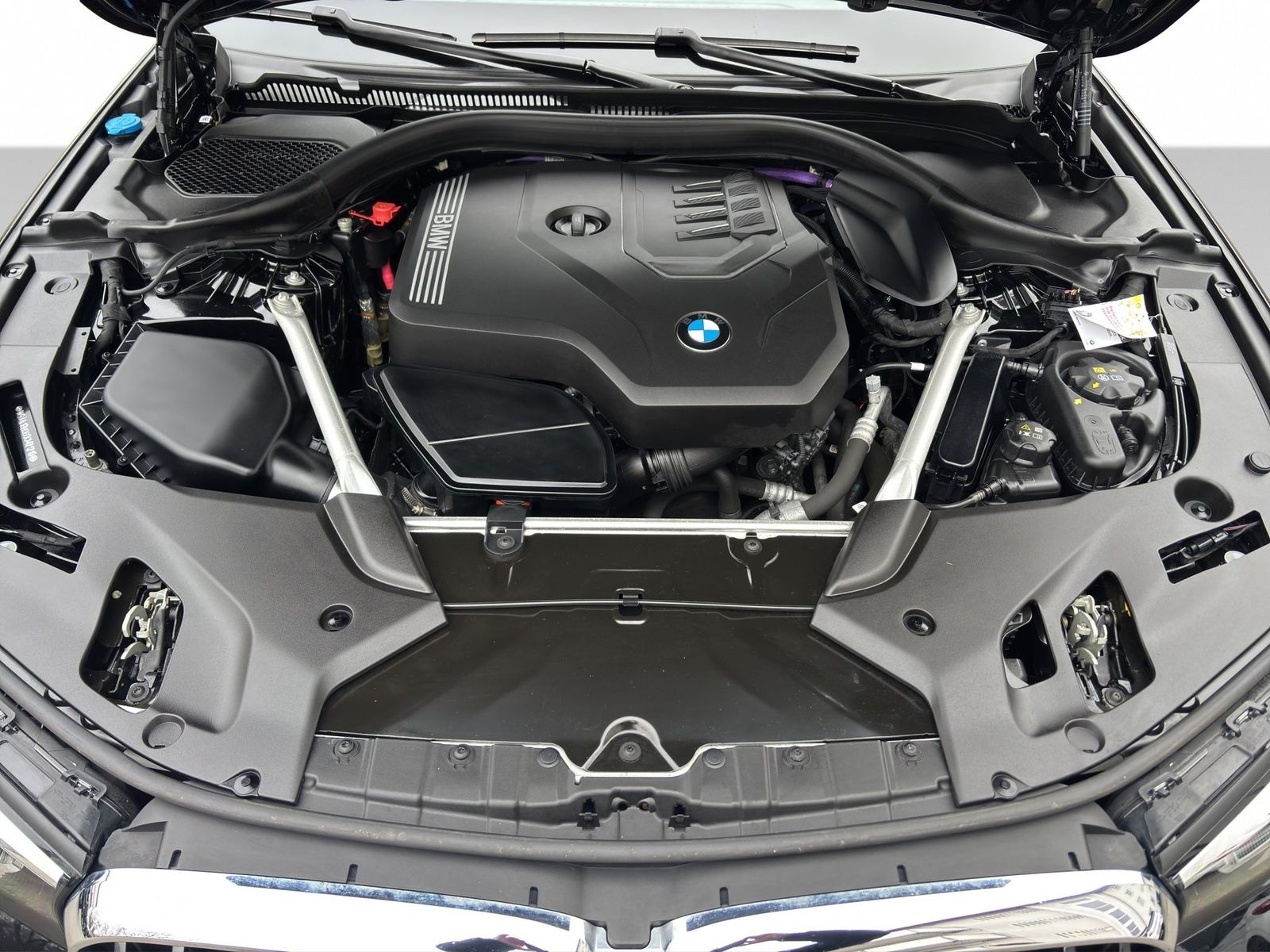 BMW 530i Limousine Standheizung ParkAssist Hifi h/k foto 13