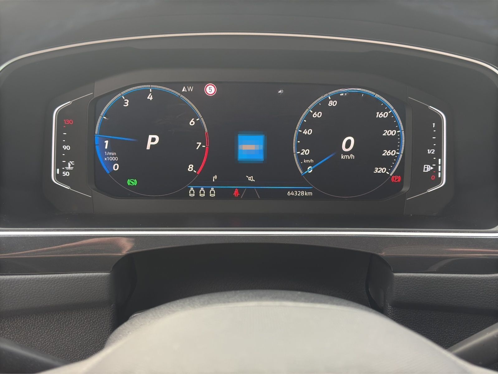 Volkswagen Tiguan R LM20 IQ.LIGHT NAVI ACC PDC+ foto 10