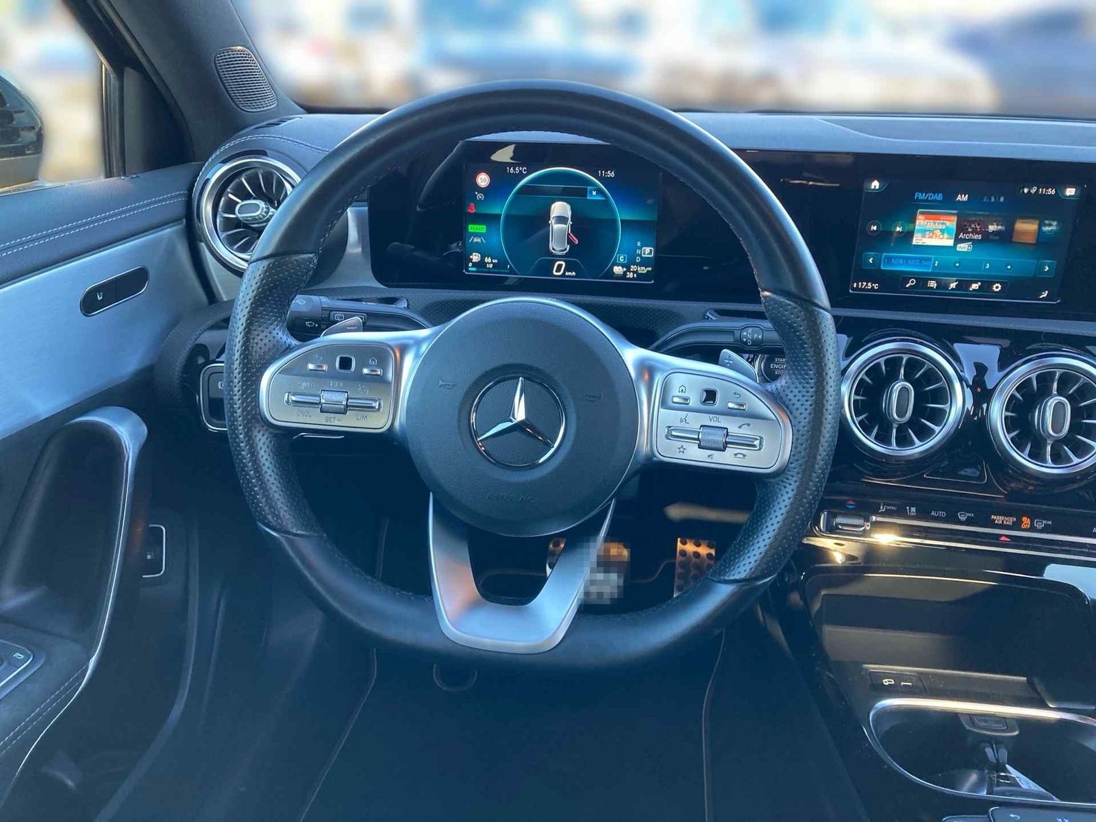 Mercedes-Benz A 250 e AMG+MBUX+Night+SHZ+LED+Kam+Apple foto 10