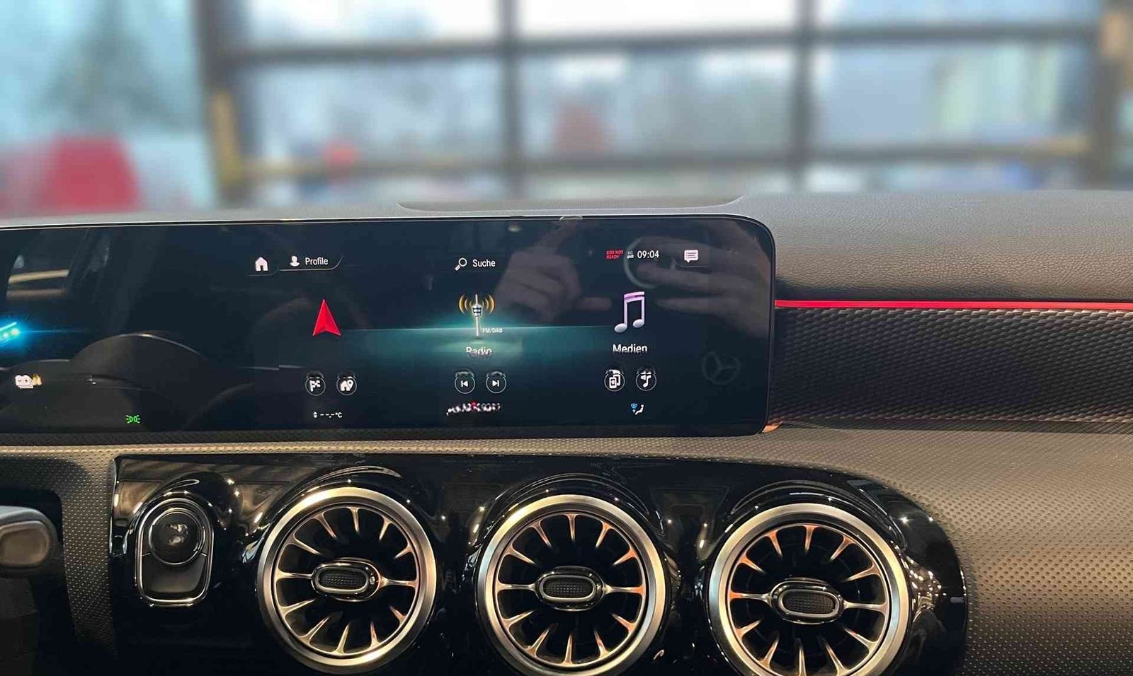 Mercedes-Benz A 250 e Progressive+MBUX+SHZ+LED+PDC+Kam+Apple foto 13