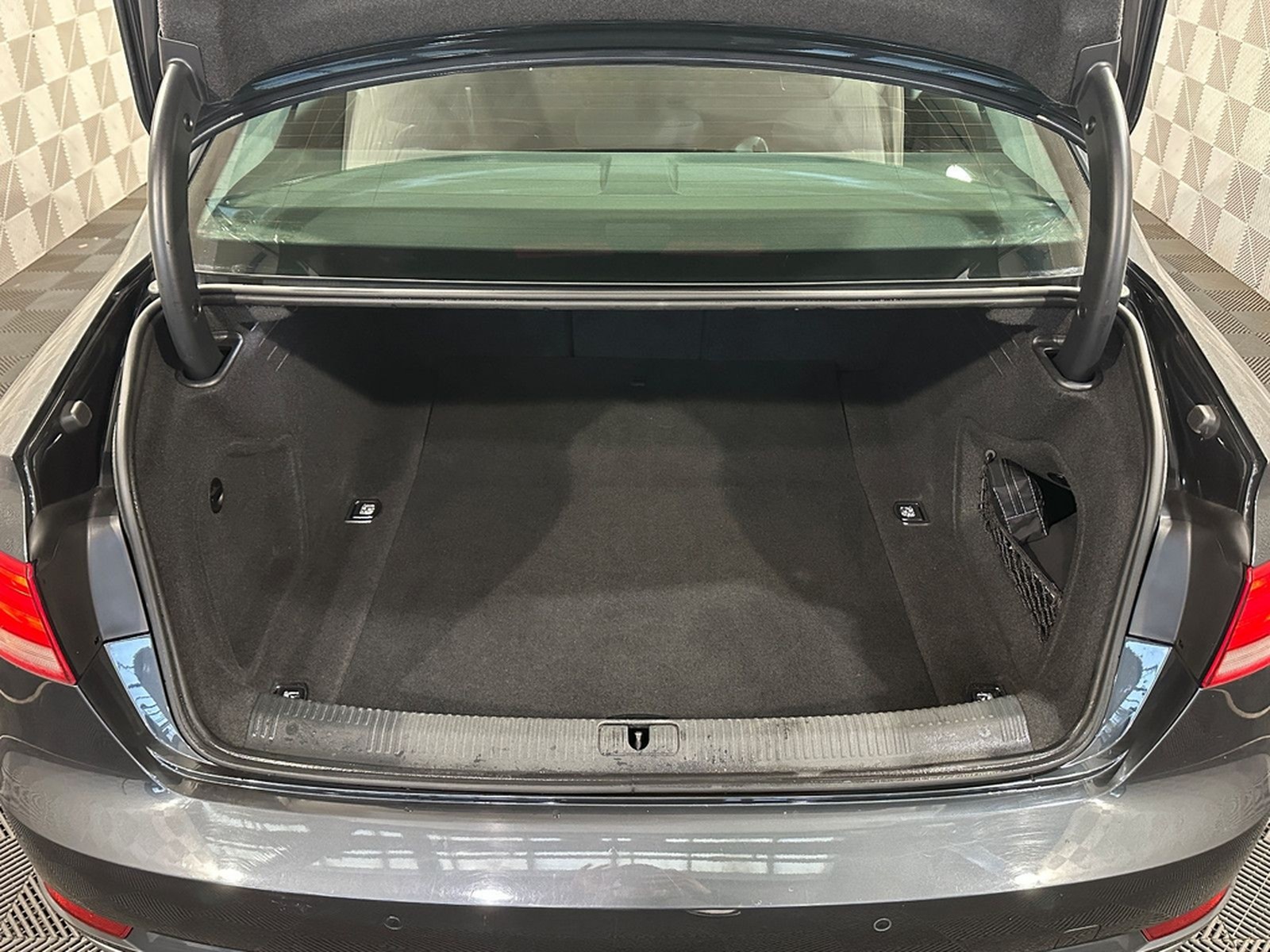 Audi A4 Lim. sport*ULTRA*BiXENON-NAV-PDC-SHZ-TEMPO foto 5