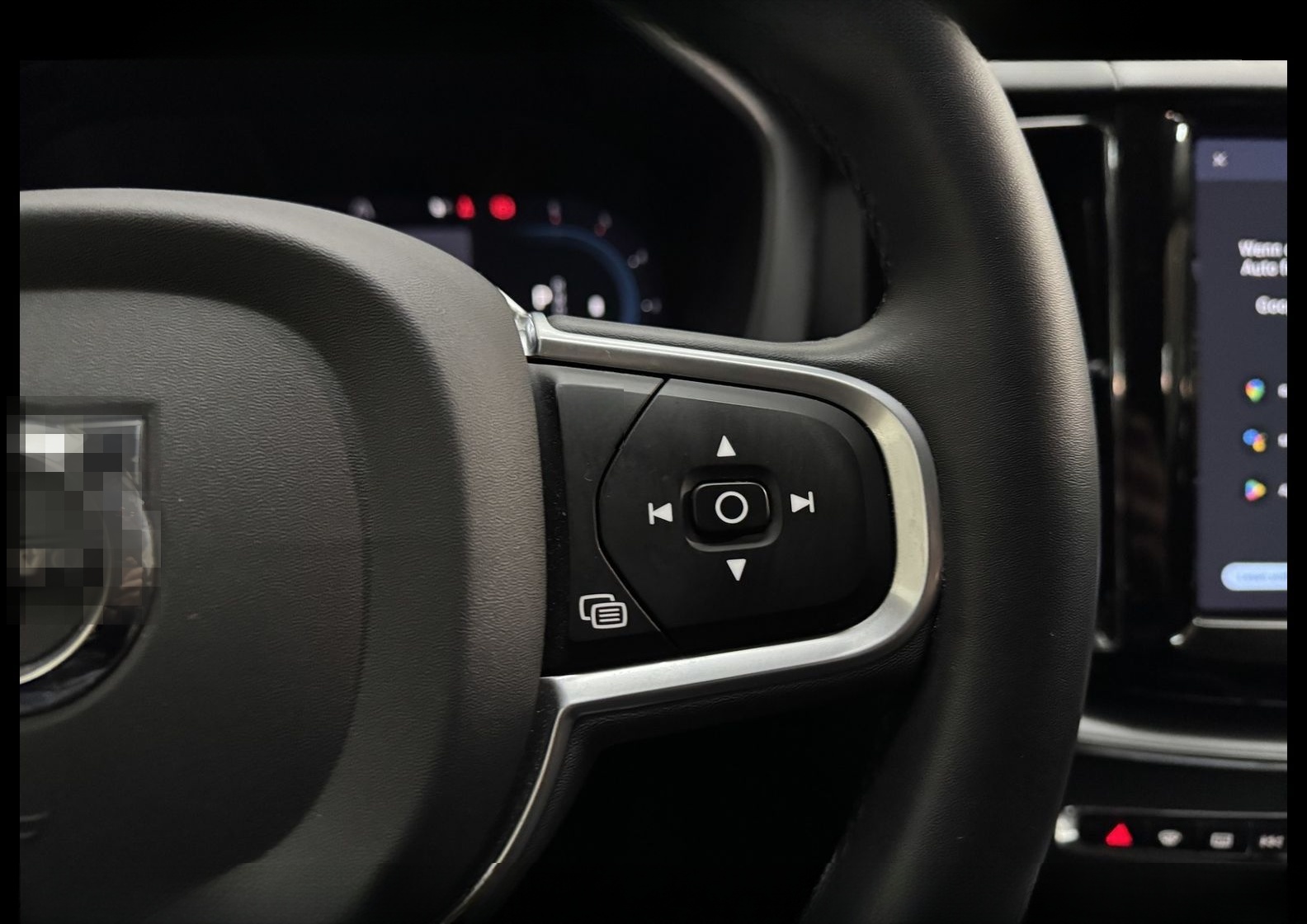 Volvo XC60 B4 D Momentum *LED*AHK*ACC*KAM*MJ2022*19Z* foto 22