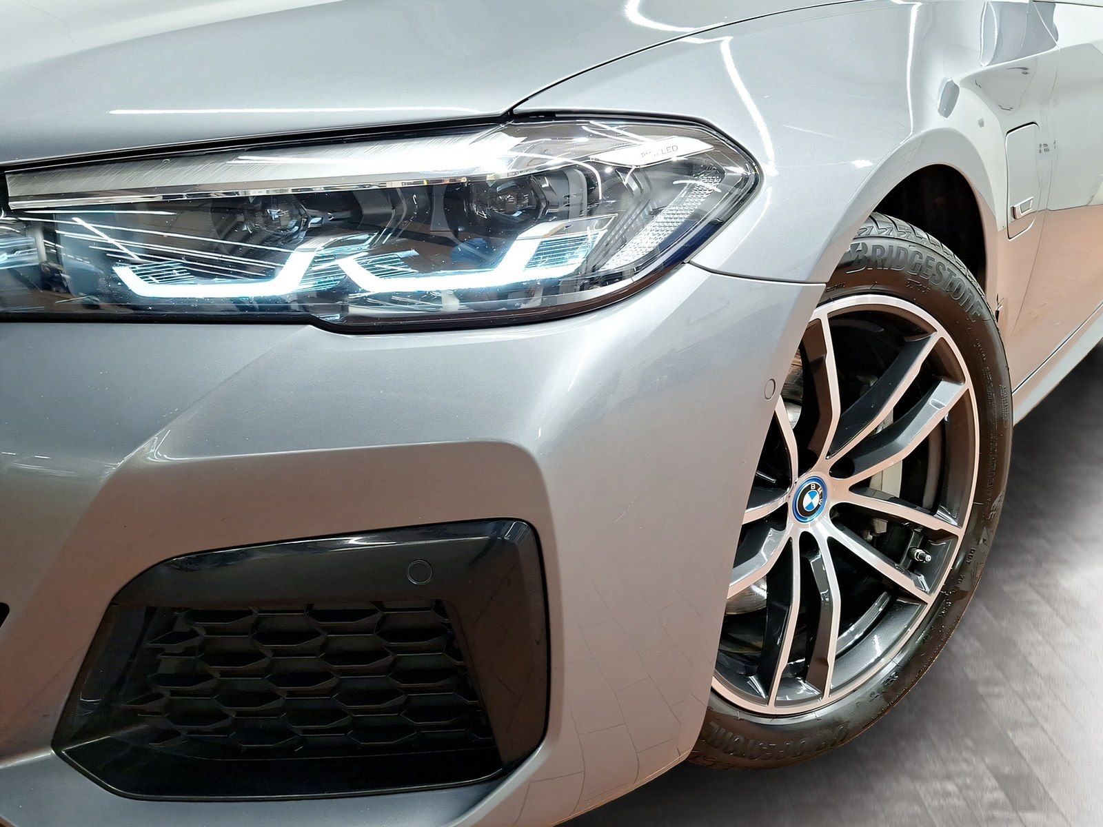 BMW 530e Touring M Sport LiveCockpitProf Kamera foto 8