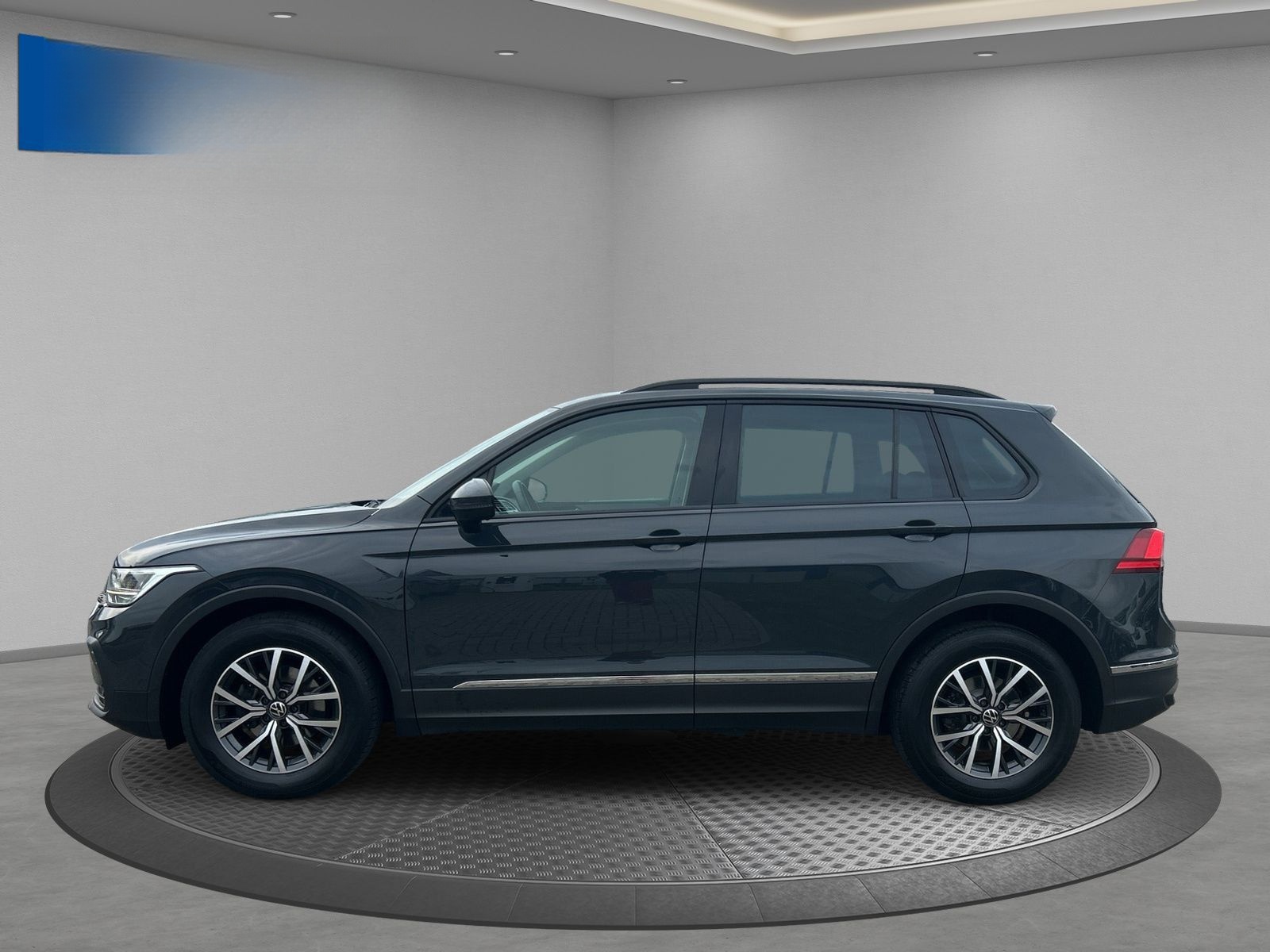 Volkswagen Tiguan 2.0 TDI Life DSG+LED+PANO+NAVI+ACC+PDC foto 2