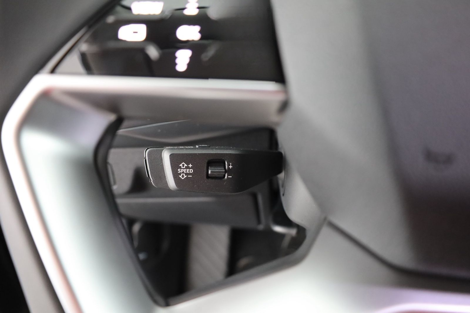Audi Q3 1.5 TFSI s-line s-tronic n.Modell LED ACC AHK foto 20