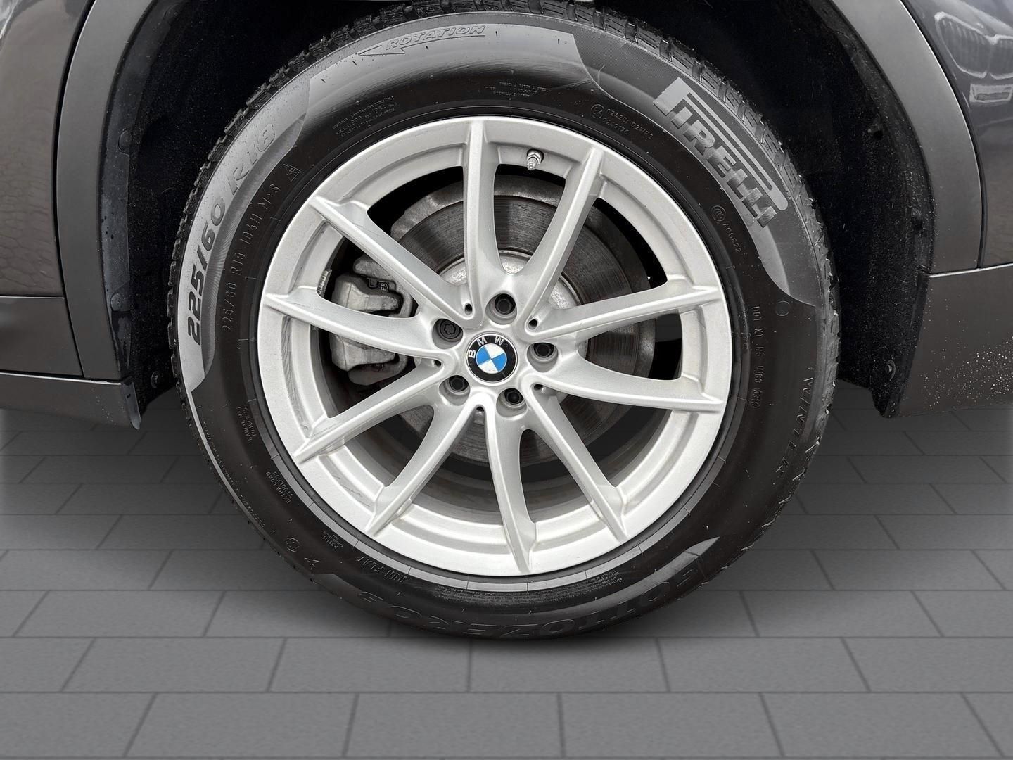 BMW X3 xDrive30E AHK SHZ Panodach Navi Digitales Coc foto 6