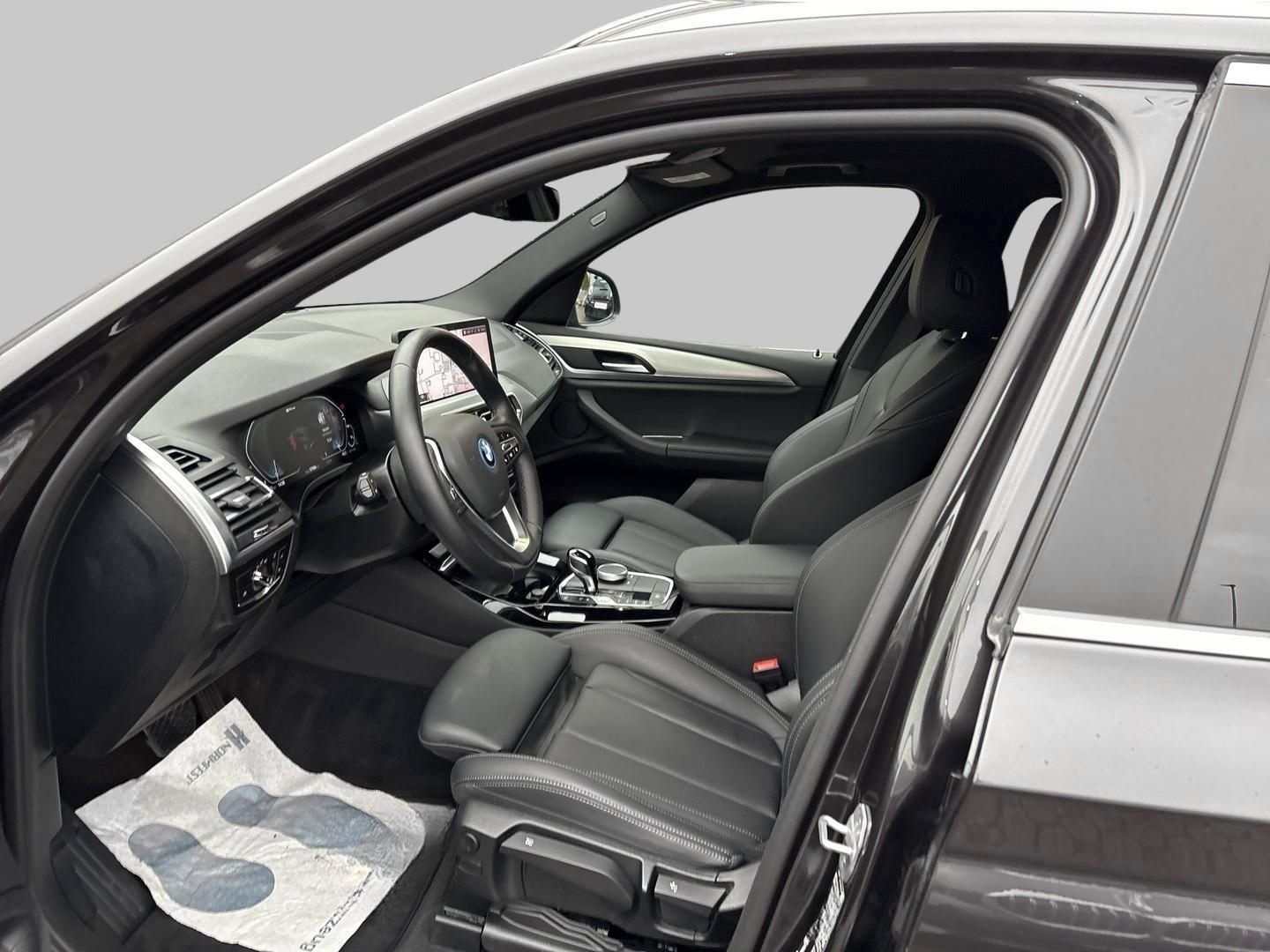 BMW X3 xDrive30E AHK SHZ Panodach Navi Digitales Coc foto 9