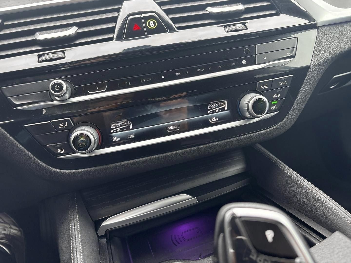 BMW 540 d xDRIVE LUXURY AHK HUD NAVI Luftfederung Pa foto 12