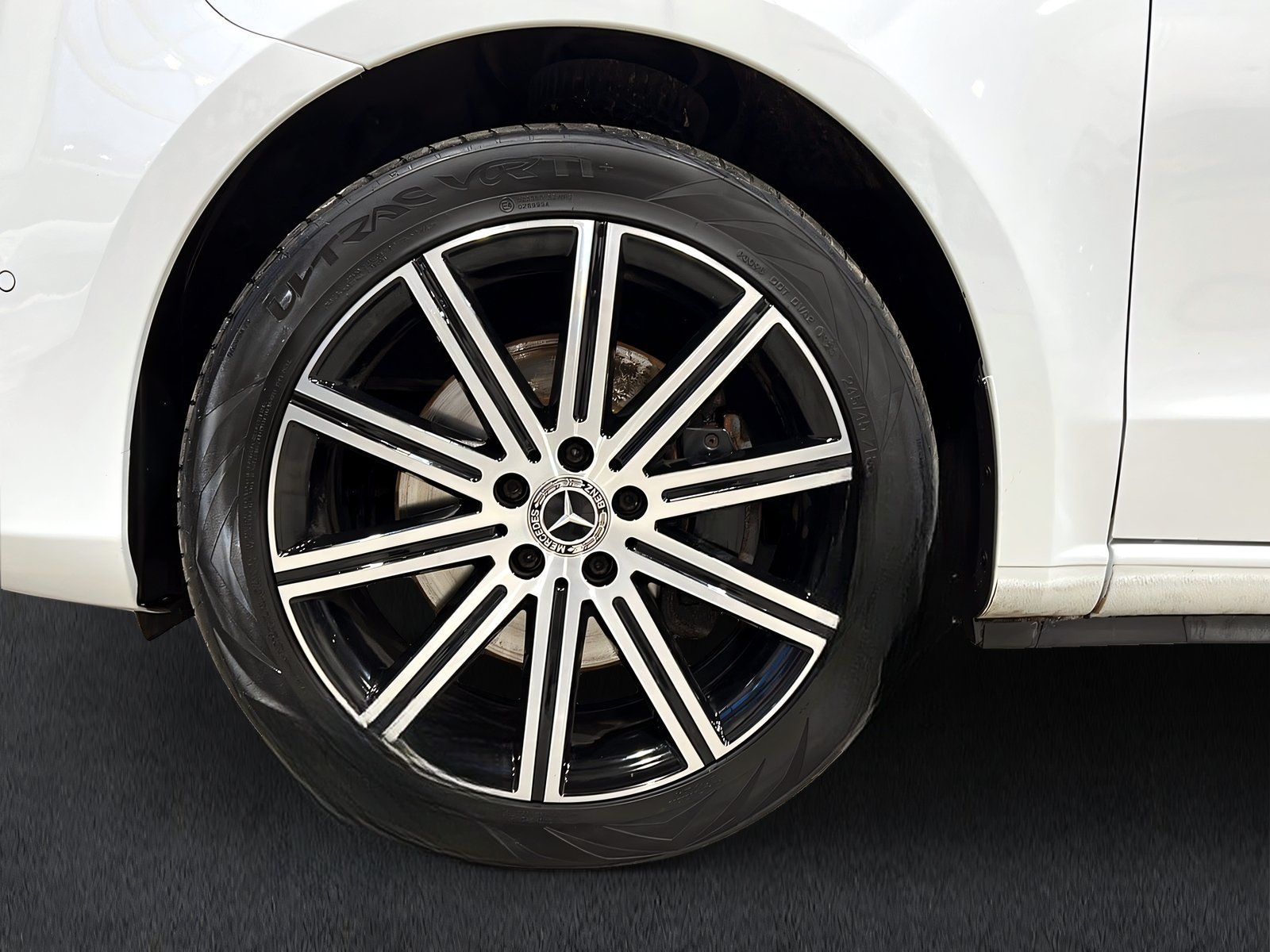Mercedes-Benz V 300 d EDITION Lang LED+NIGHT+Kamera+TotW+AHK foto 4