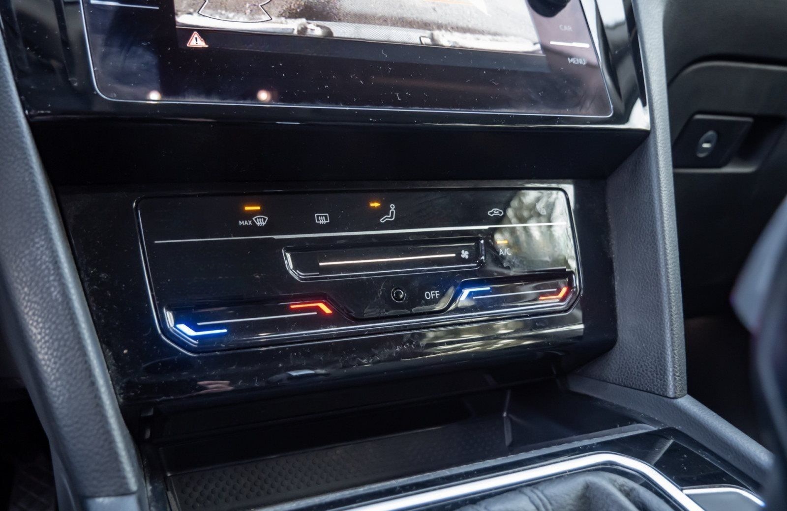 Volkswagen Passat Variant BUSINESS TDI DSG+ALU 16+LED+ACC+A foto 13