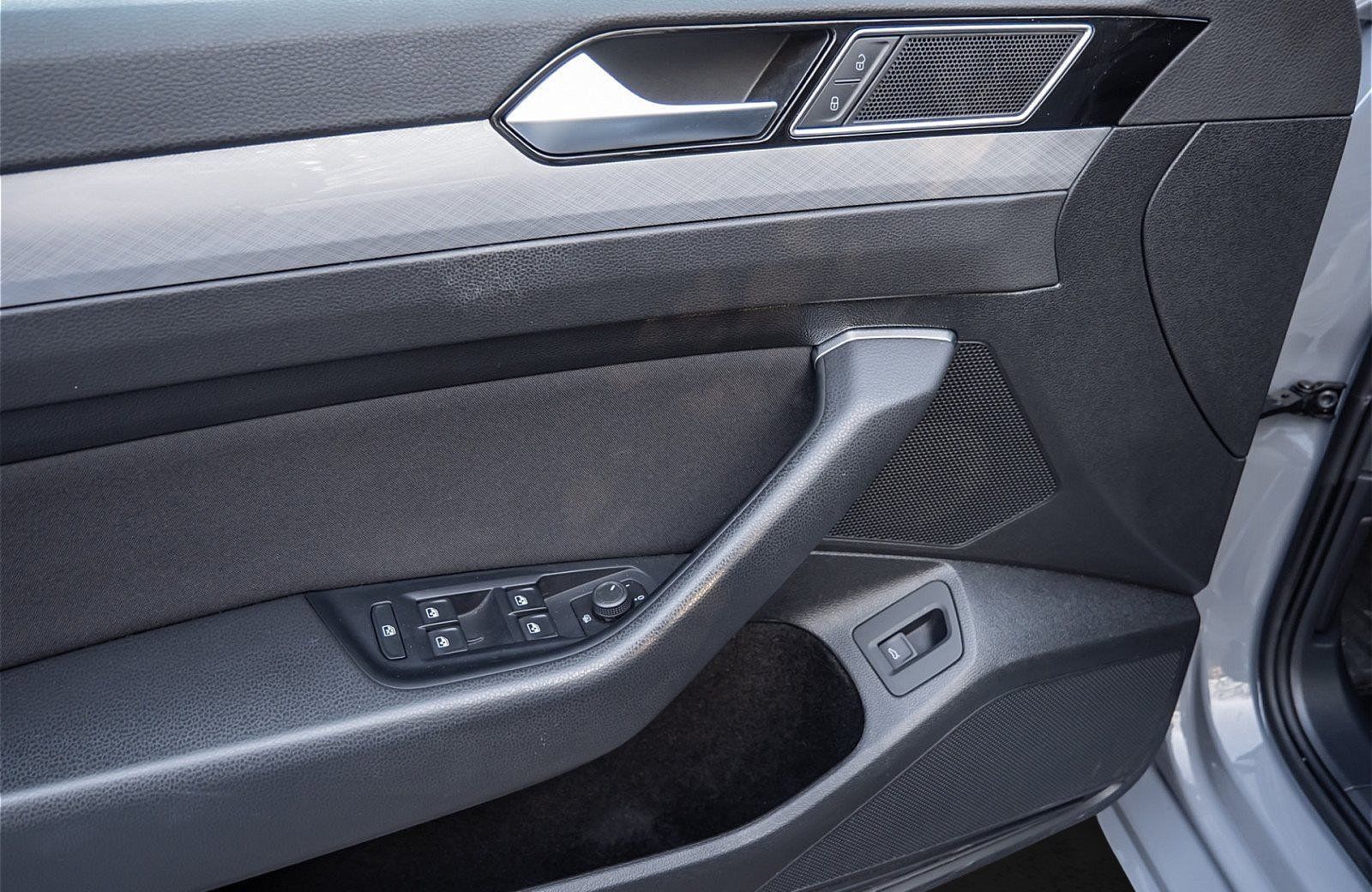 Volkswagen Passat Variant BUSINESS TDI DSG+ALU 16+LED+ACC+A foto 21