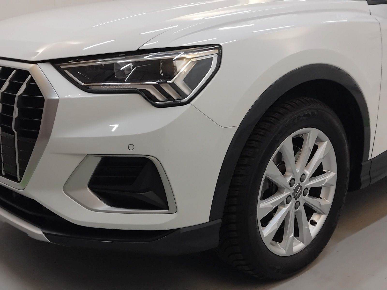 Audi Q3 40 2.0 TFSI quattro advanced foto 16
