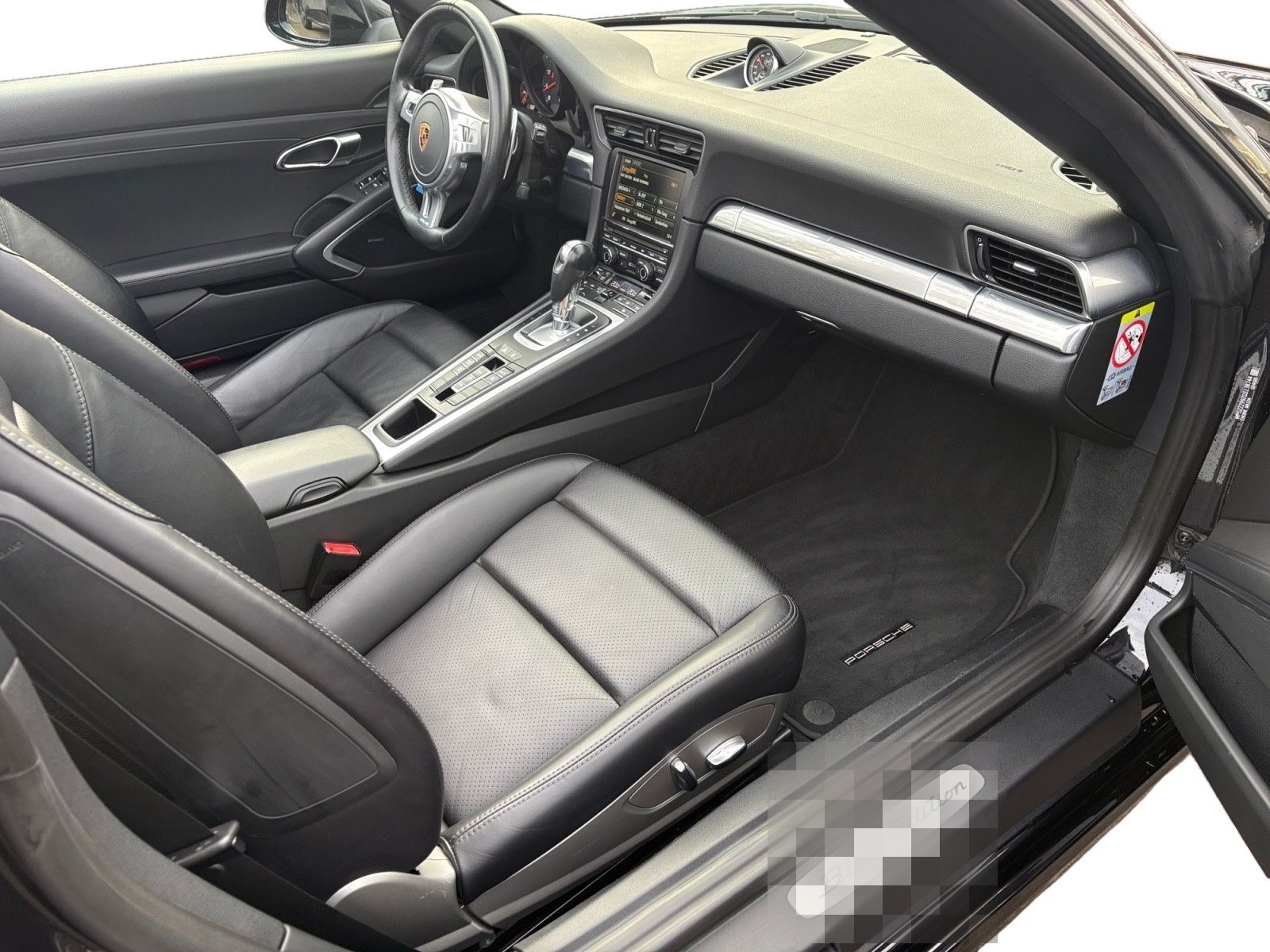 Porsche 911 Carrera Black Edition Cabrio Bose foto 17