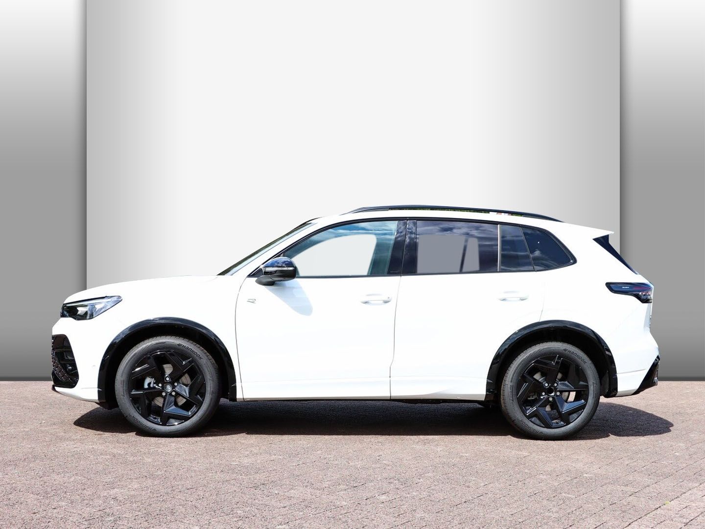 Volkswagen Tiguan R-Line 1.5 eTSI OPF DSG AHK/PANO/IQ.LIGHT foto 4