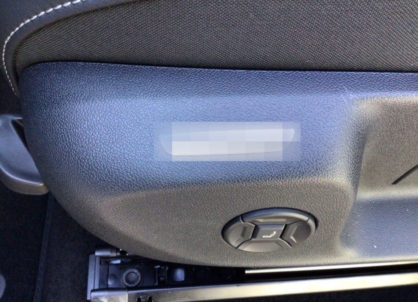 Volkswagen T-Roc 1.5 eTSI 85 kW Style HUD AHK-el. klappb. N foto 16