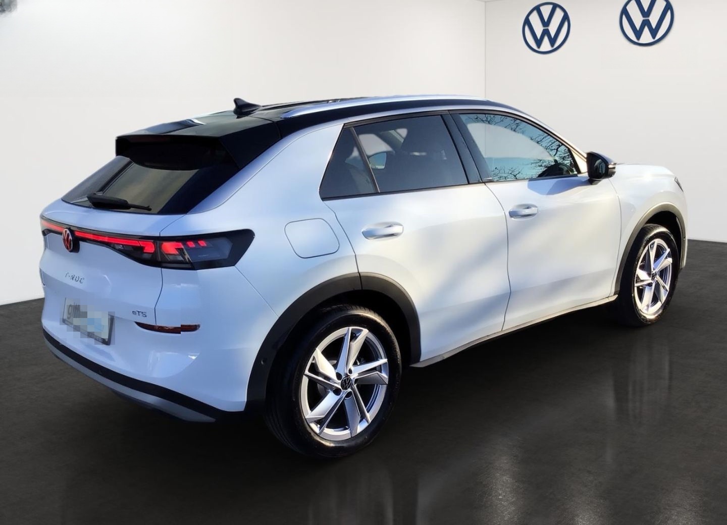 Volkswagen T-Roc 1.5 eTSI 85 kW Style HUD AHK-el. klappb. N foto 3