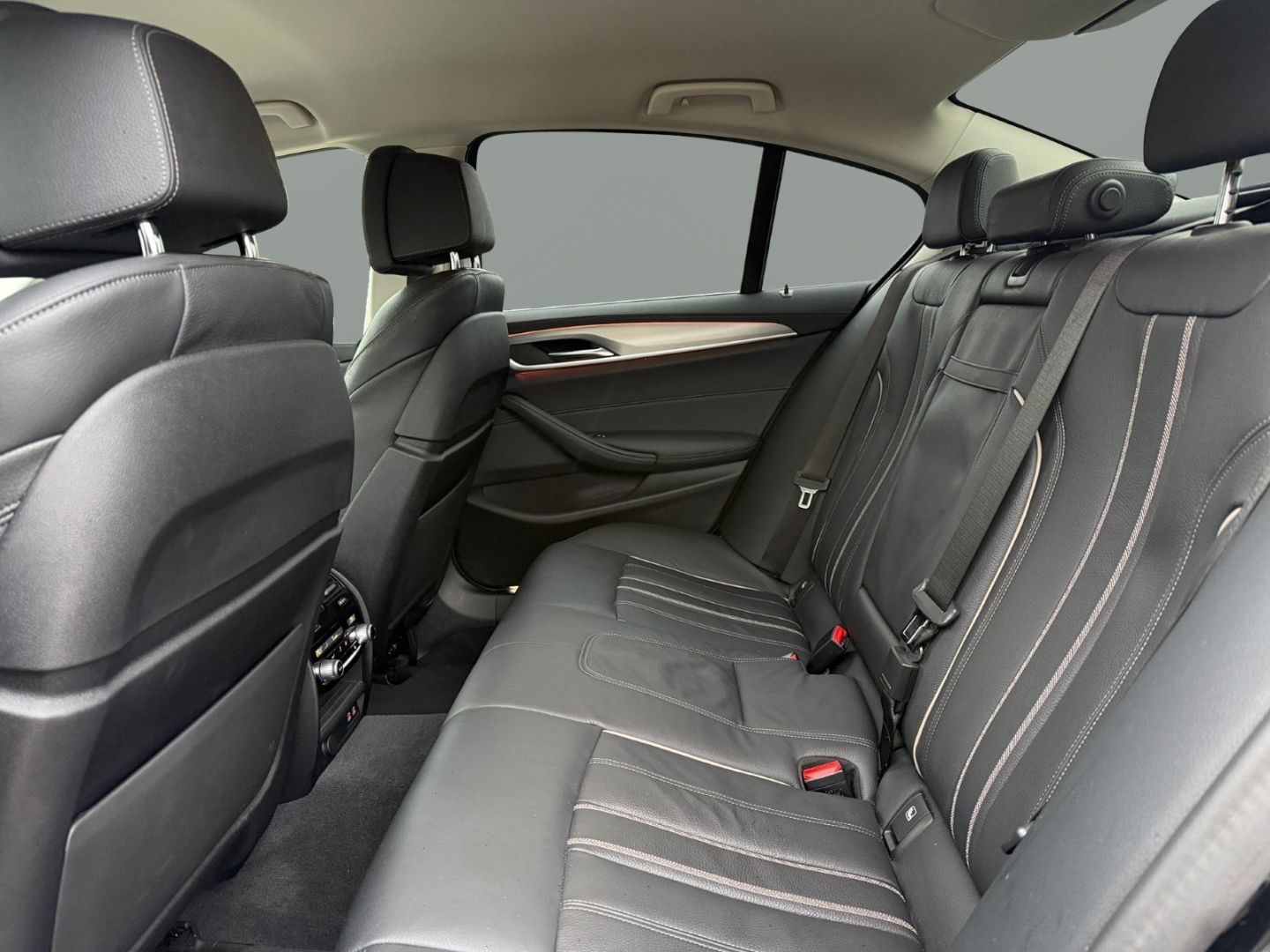 BMW 540 d xDrive Luxury Line AHK HeadUp Memory Laser foto 15