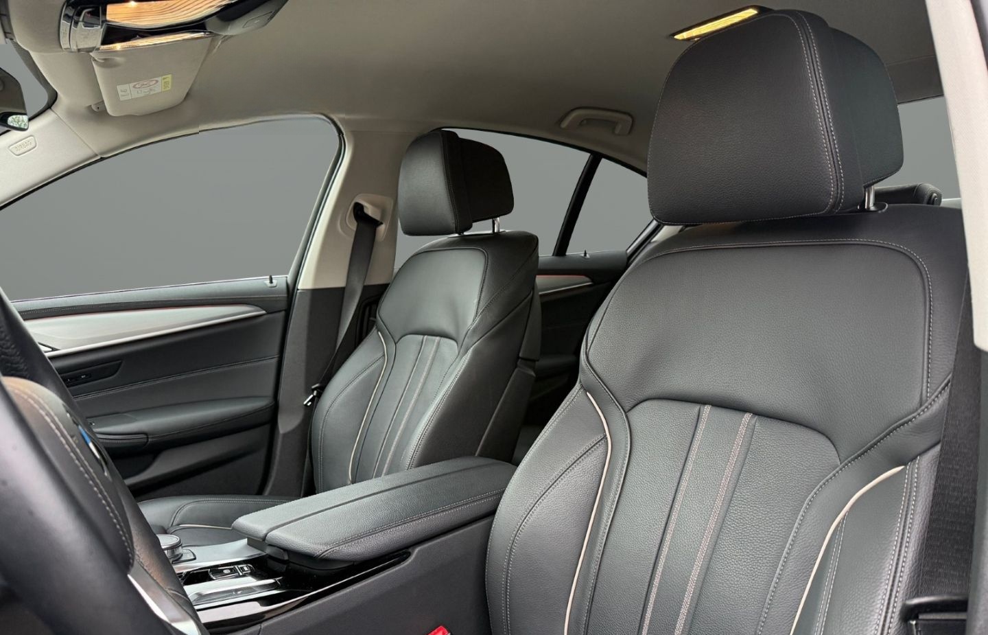 BMW 540 d xDrive Luxury Line AHK HeadUp Memory Laser foto 9