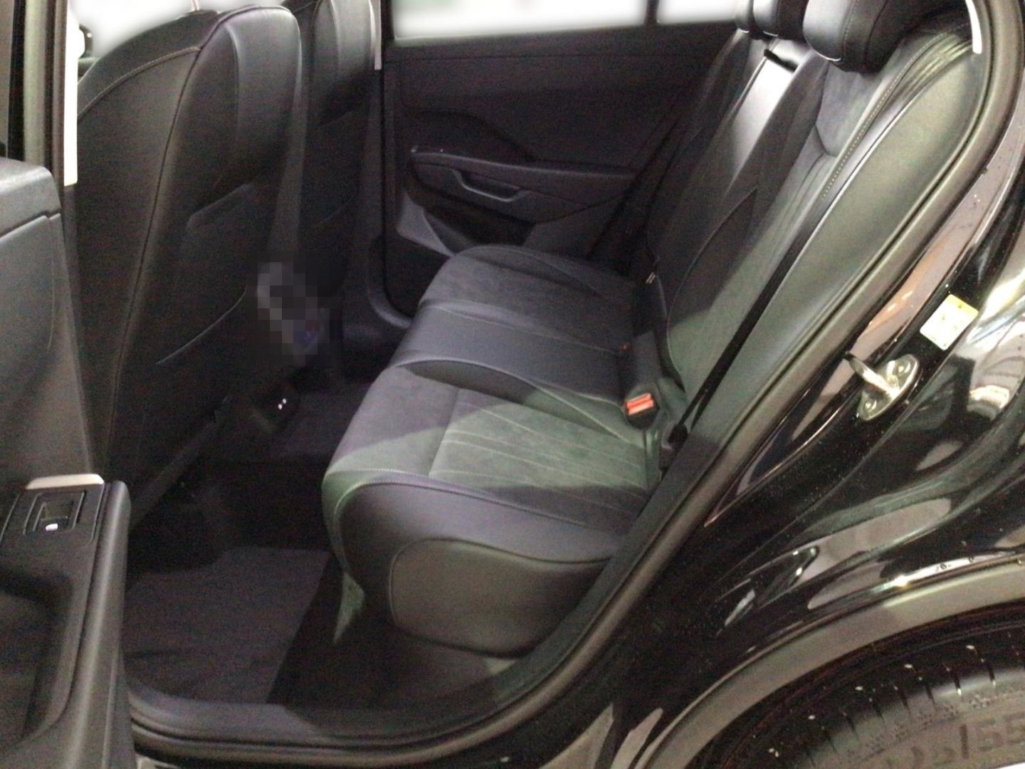 Volkswagen T-Roc 1.5 eTSI 110 kW Style HUD AHK-el. klappb.  foto 11