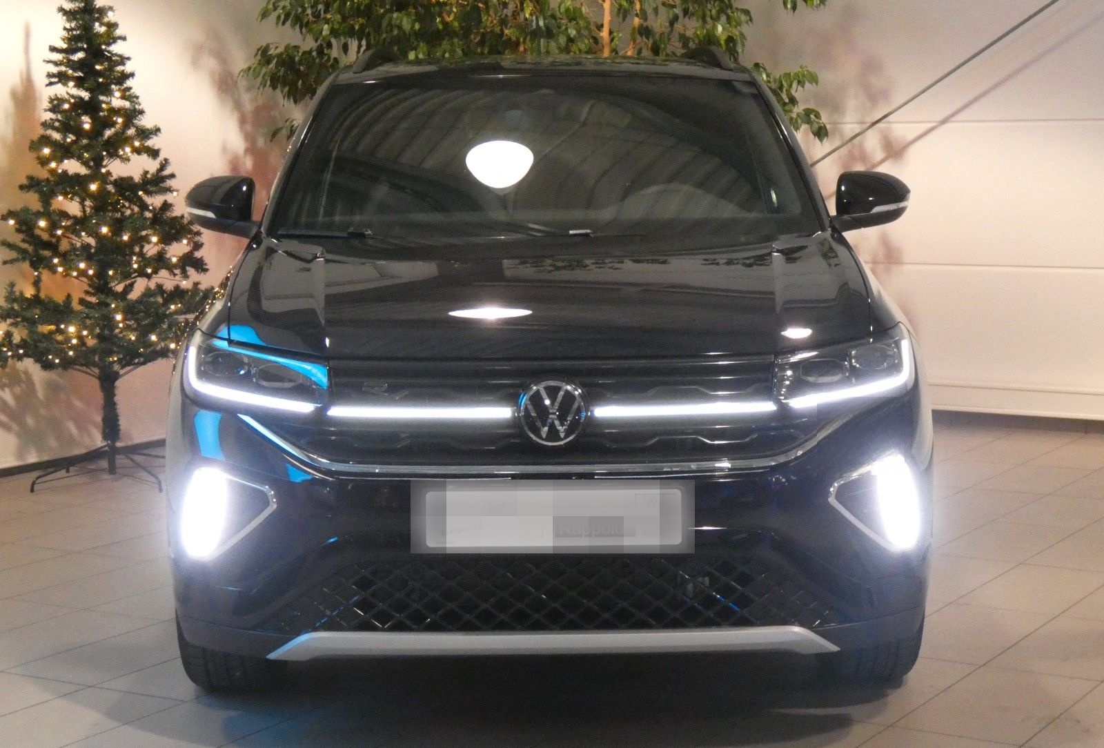 Volkswagen T-Cross 1.0 TSI R-Line DSG AHK NAVI KAMERA foto 2