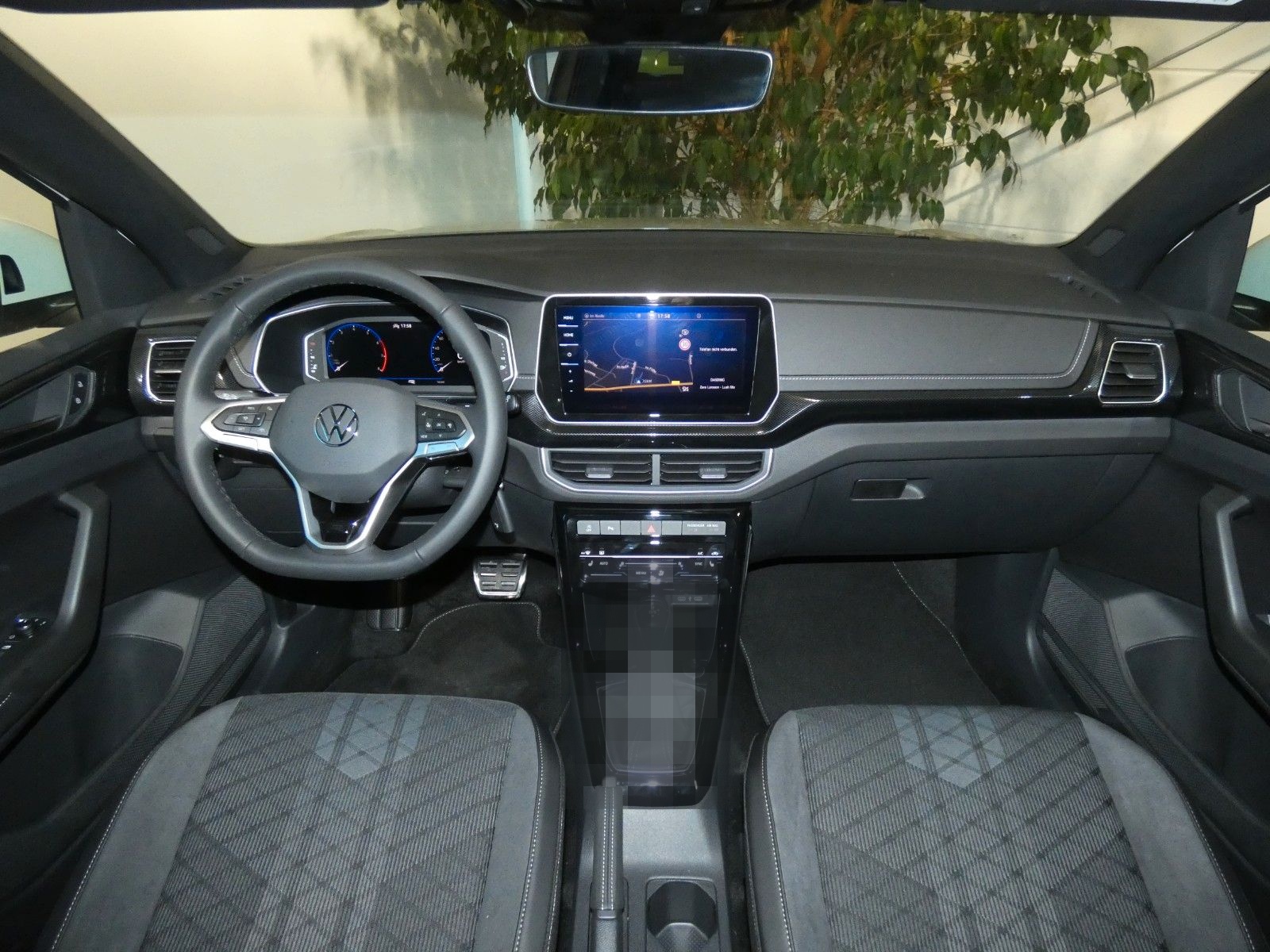 Volkswagen T-Cross 1.0 TSI R-Line DSG AHK NAVI KAMERA foto 16