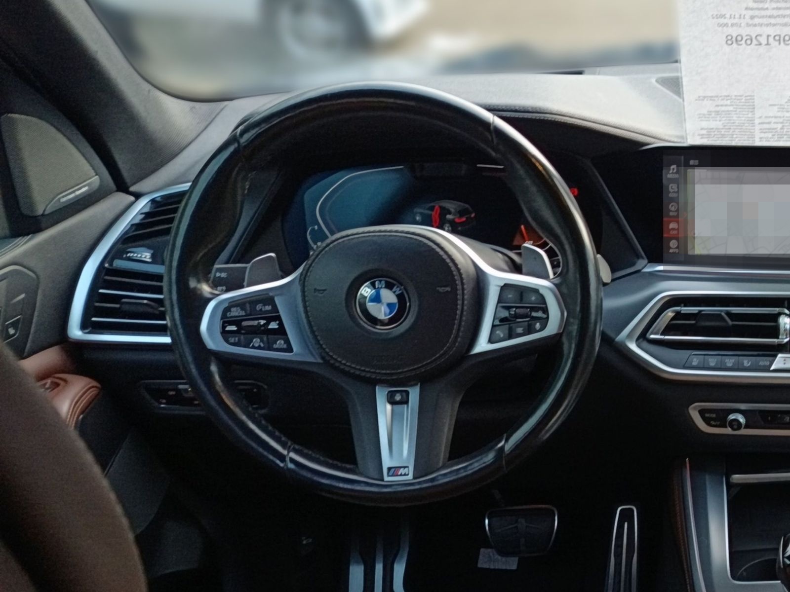 BMW X5 xDrive40d M SPORTPAKET+21"ALU+AHK+KOMFORTSITZ foto 16