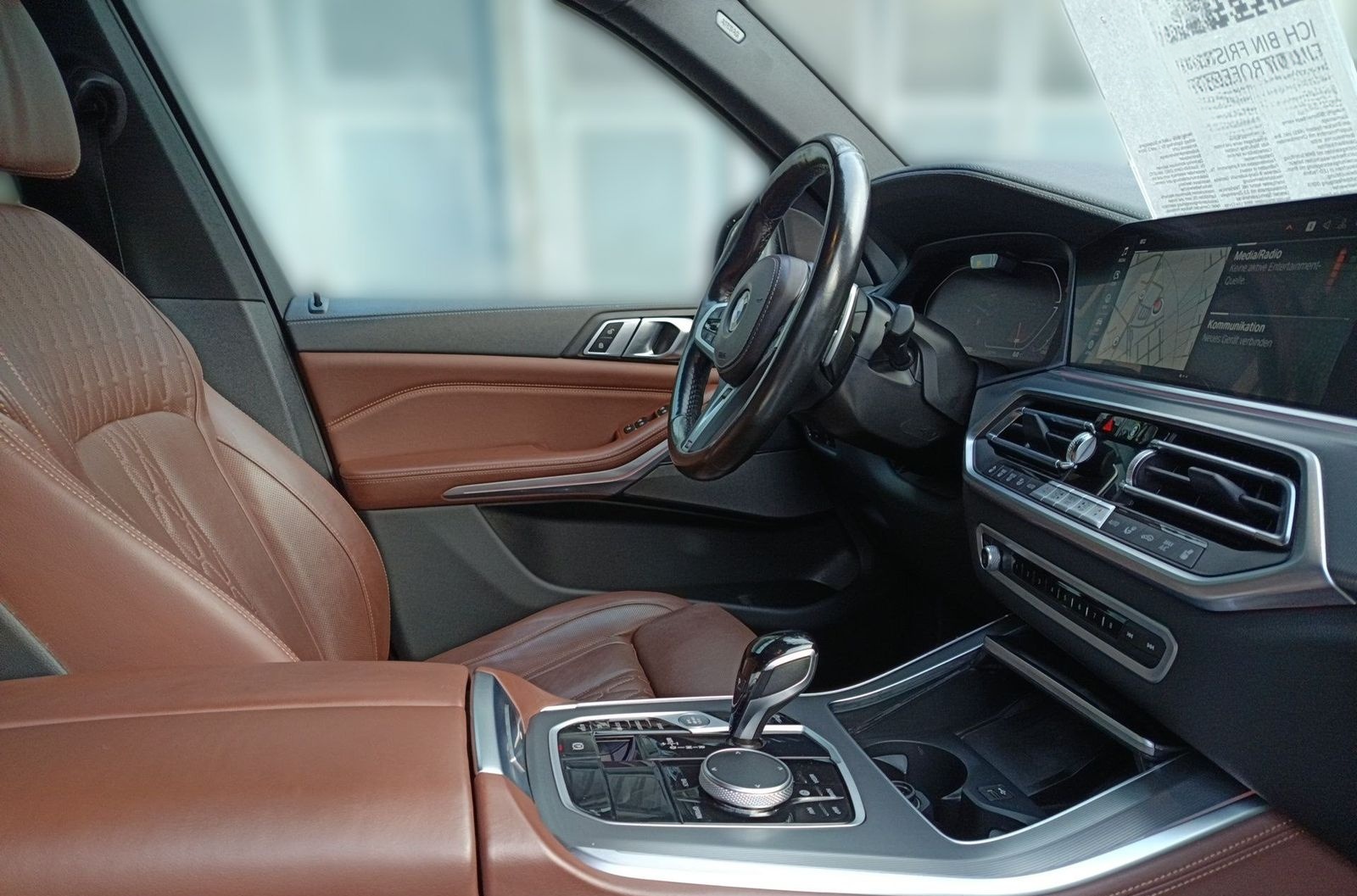 BMW X5 xDrive40d M SPORTPAKET+21"ALU+AHK+KOMFORTSITZ foto 23