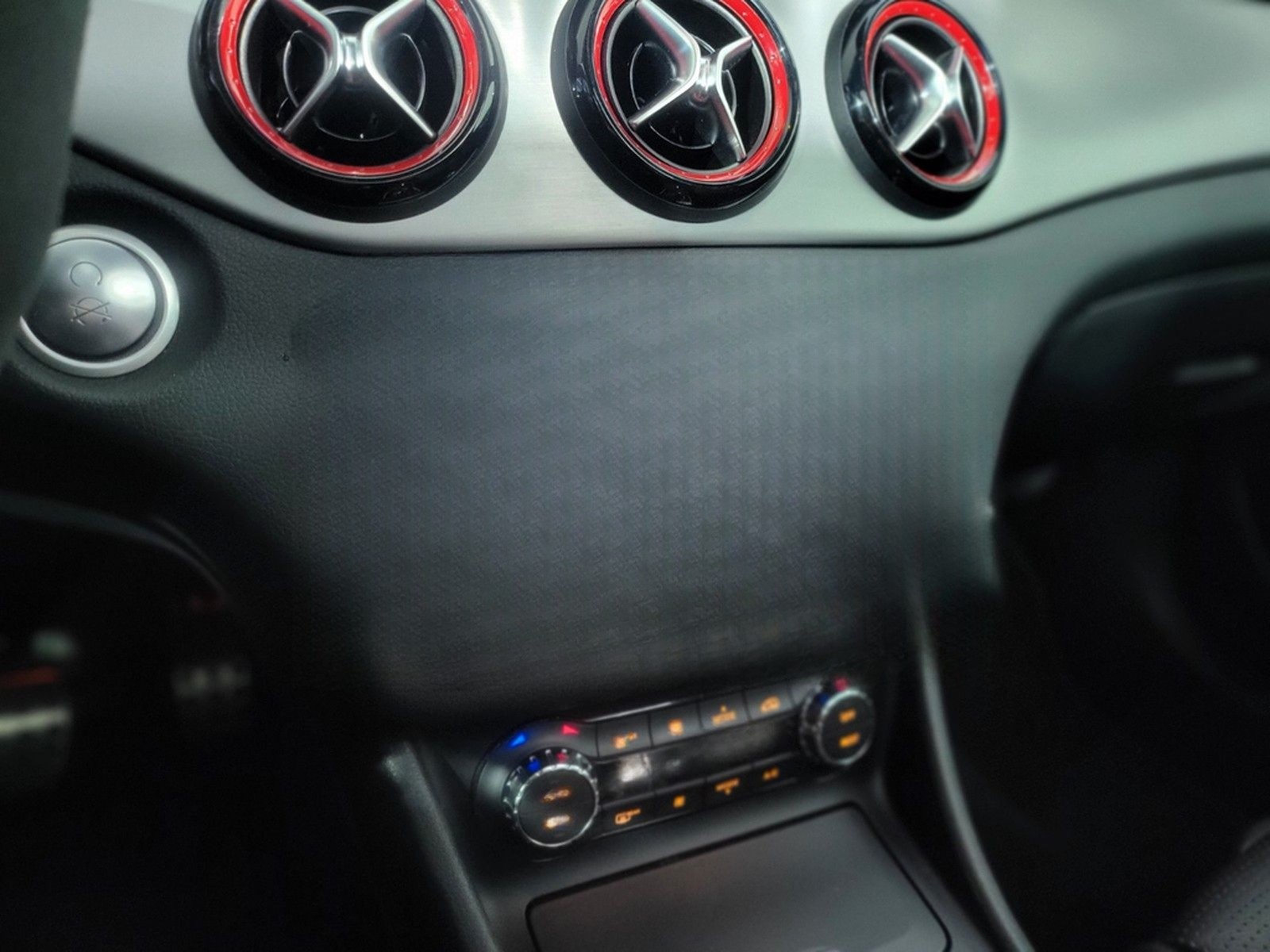 Mercedes-Benz CLA Shooting Brake CLA 45 AMG 4Matic foto 28