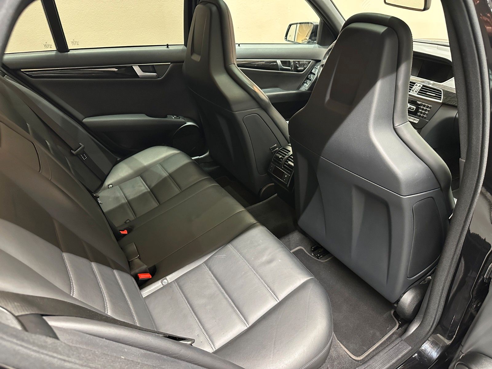 Mercedes-Benz C63 AMG T *DESIGNO EXCLUSIV PAKET*MASSAGE SITZ* foto 16
