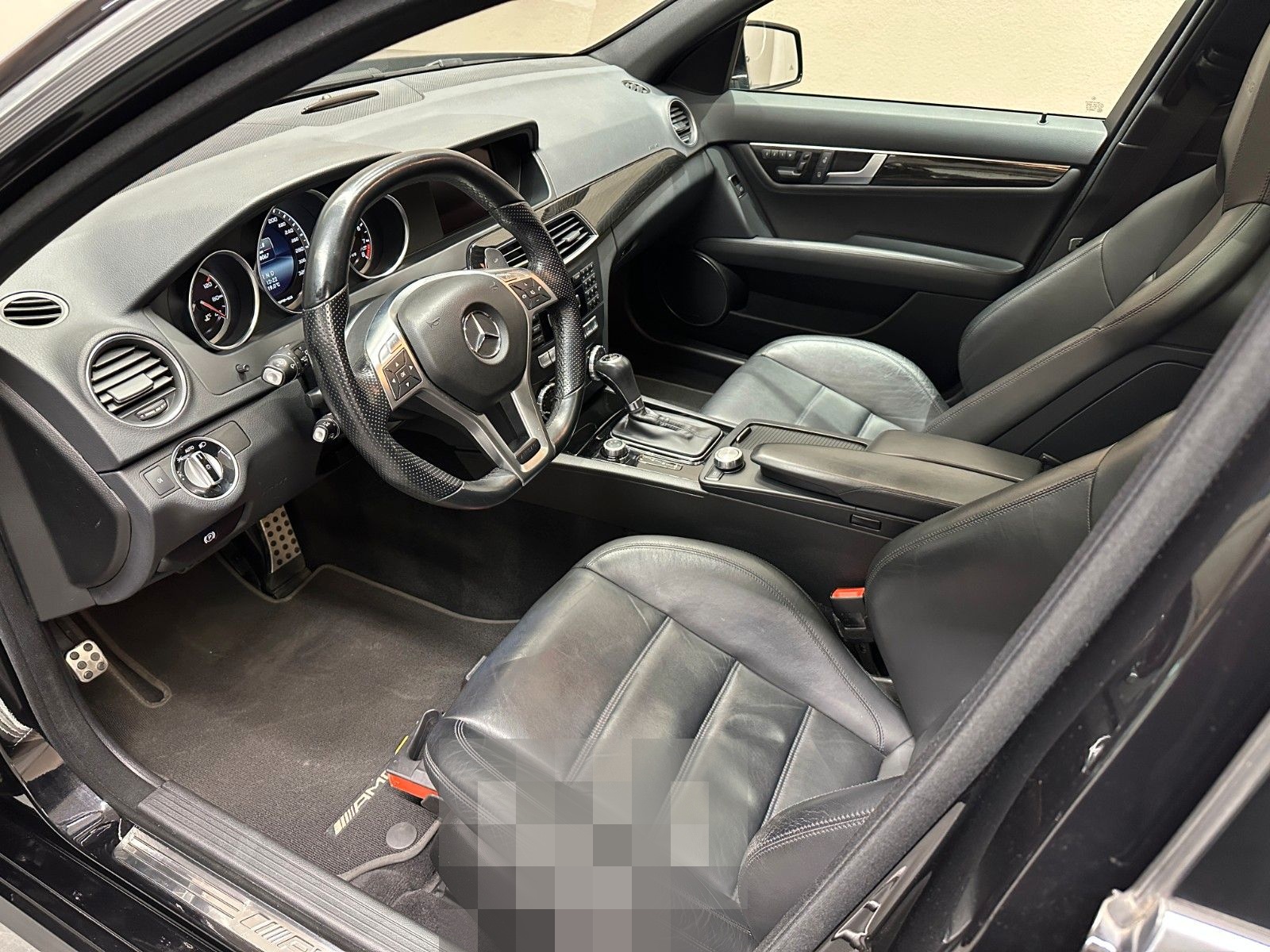 Mercedes-Benz C63 AMG T *DESIGNO EXCLUSIV PAKET*MASSAGE SITZ* foto 8