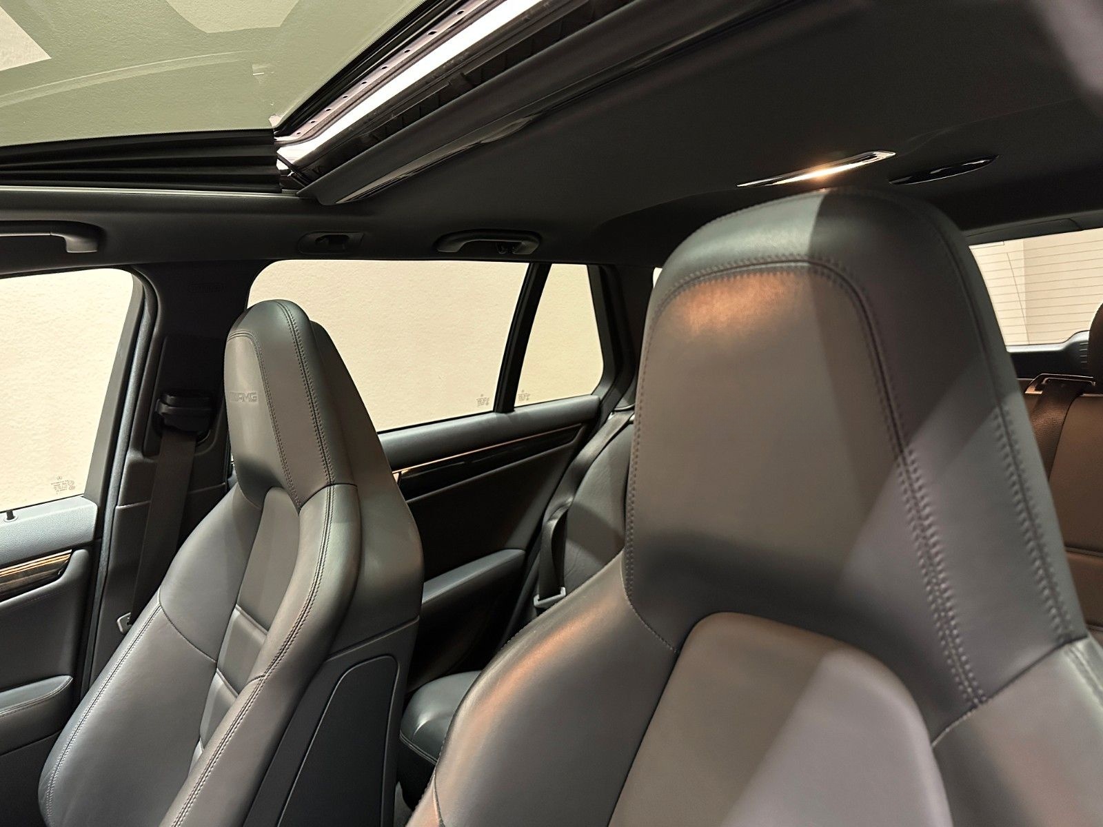 Mercedes-Benz C63 AMG T *DESIGNO EXCLUSIV PAKET*MASSAGE SITZ* foto 9