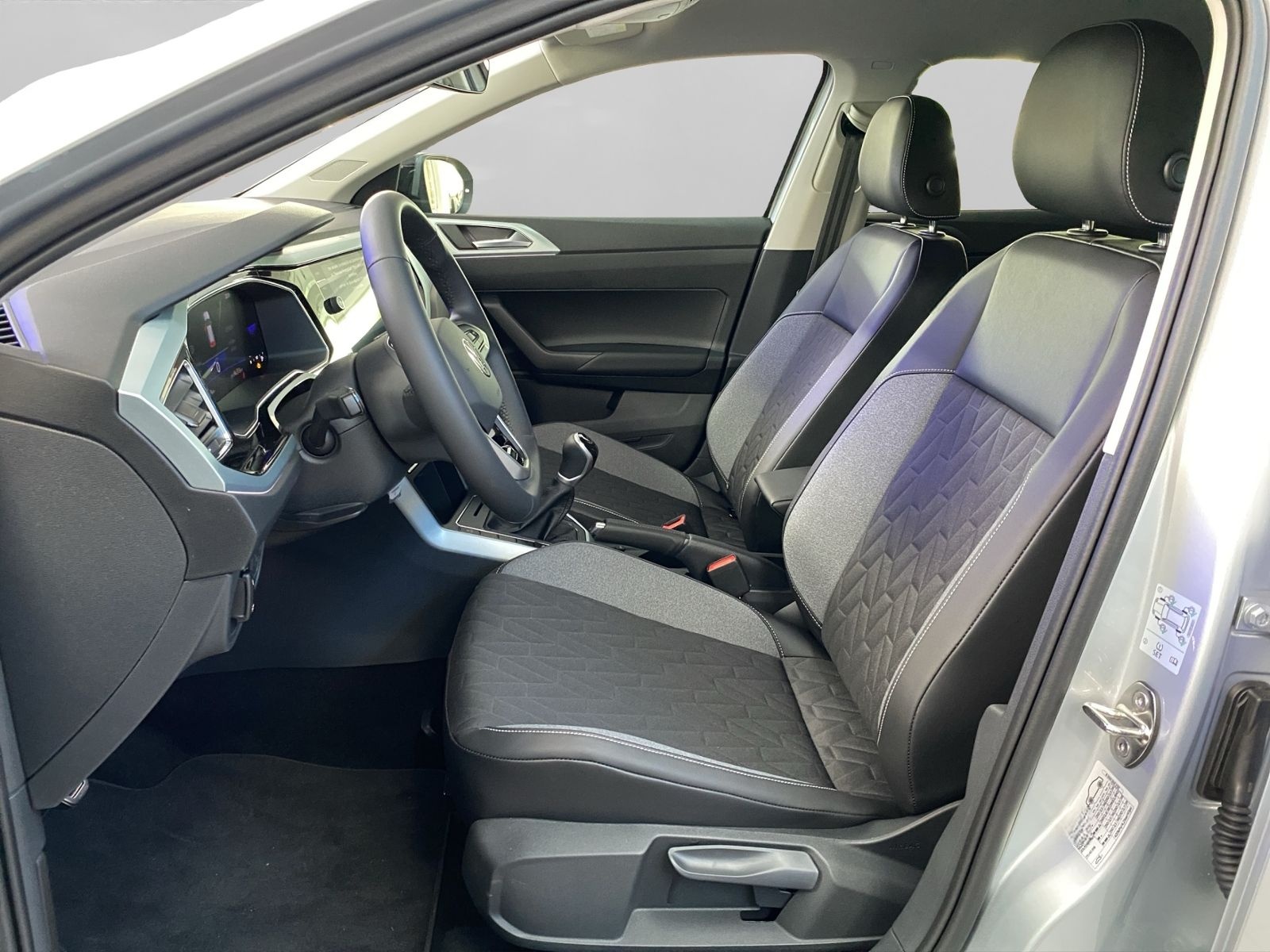 Volkswagen Taigo 1.0 TSI GOAL +NAVI+KAMERA+KLIMA+ACC+LED+LM foto 9